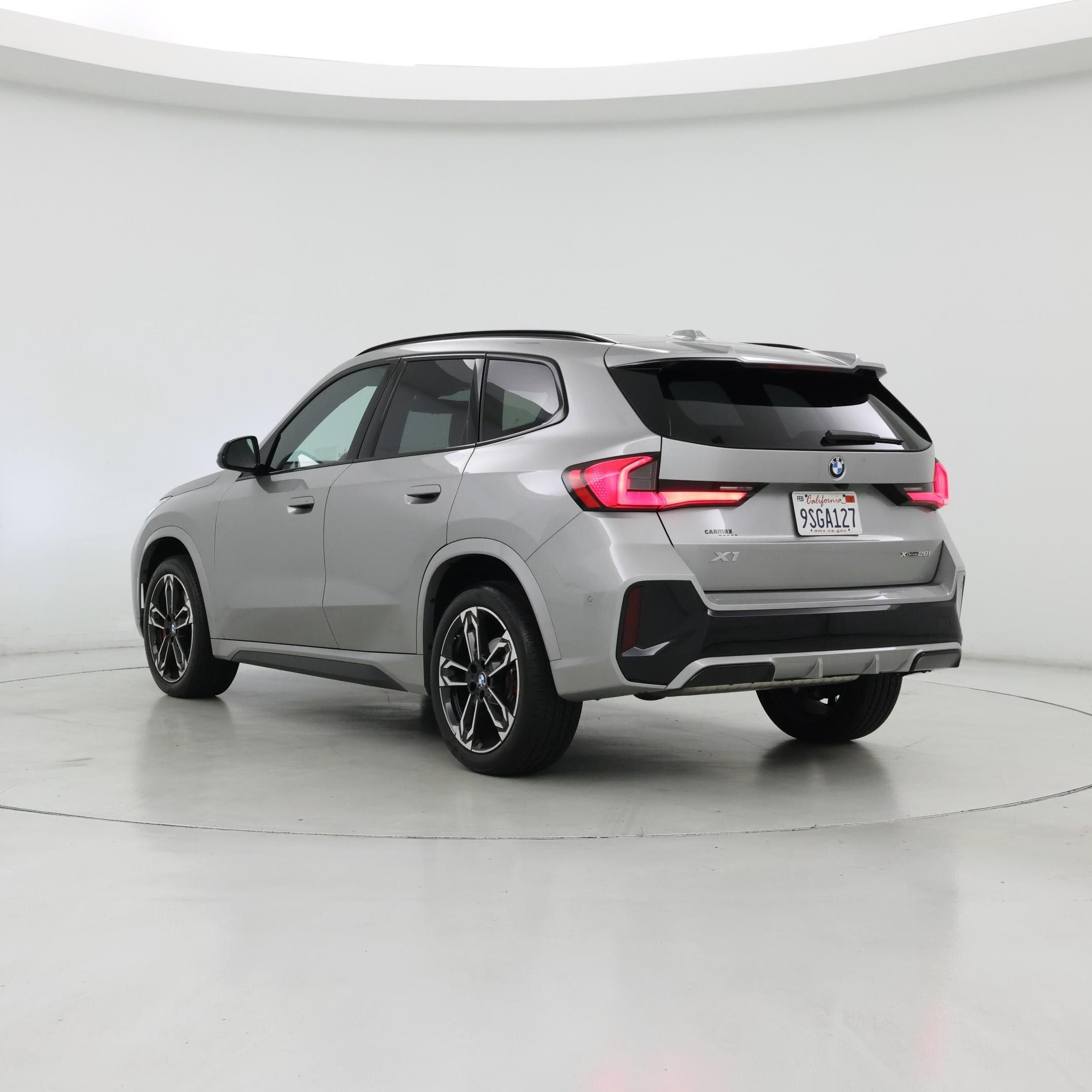 Thumbnail: 2025 BMW X1 - 2