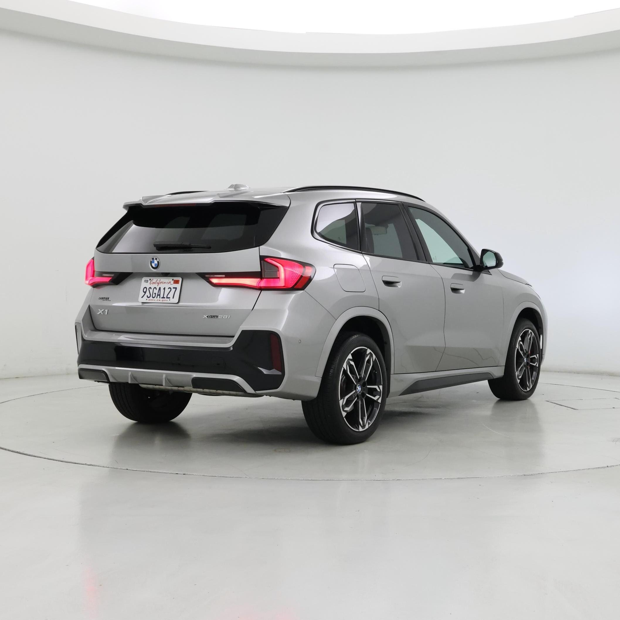 Thumbnail: 2025 BMW X1 - 8