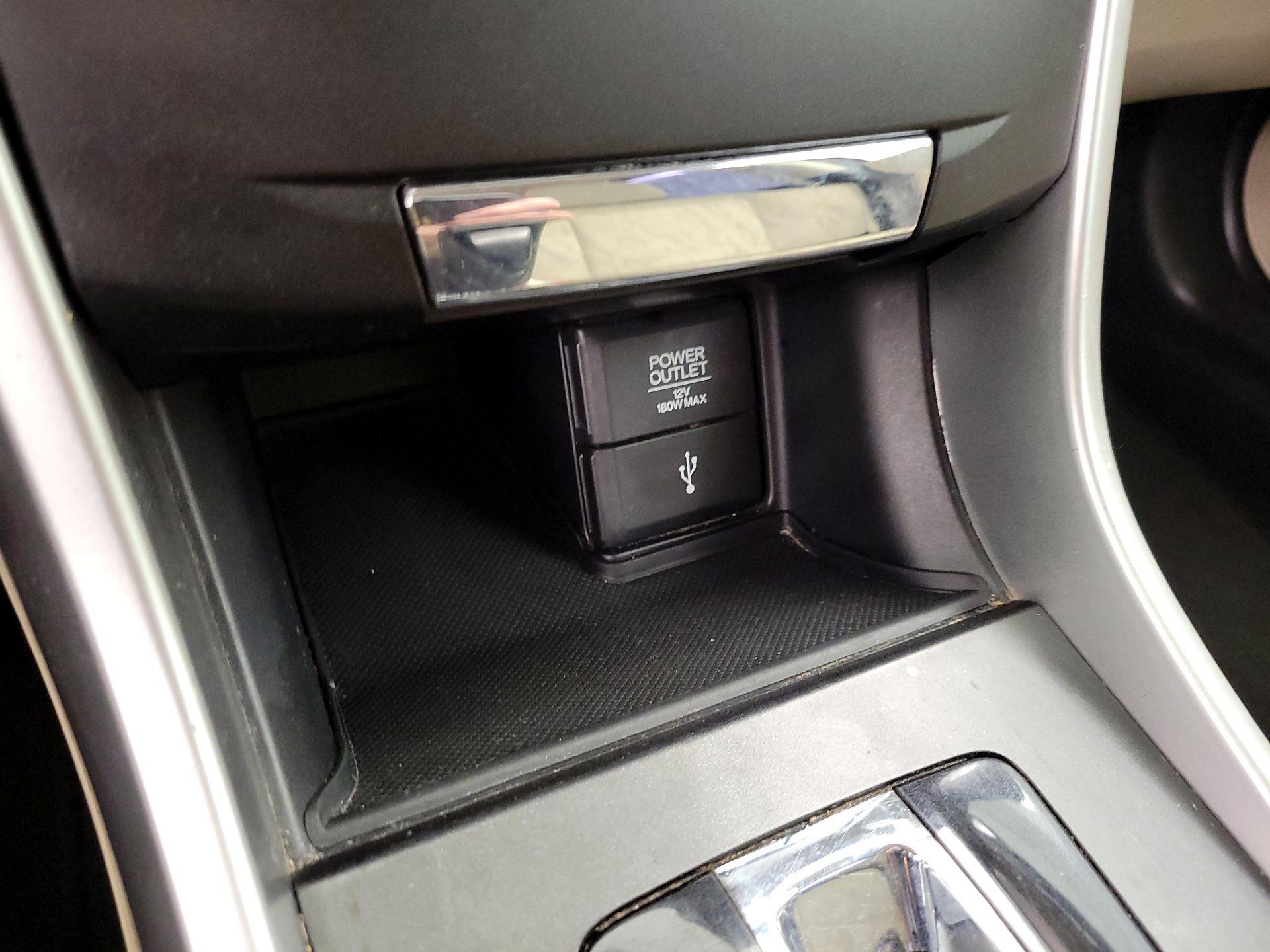 Thumbnail: 2015 Honda Accord - 18