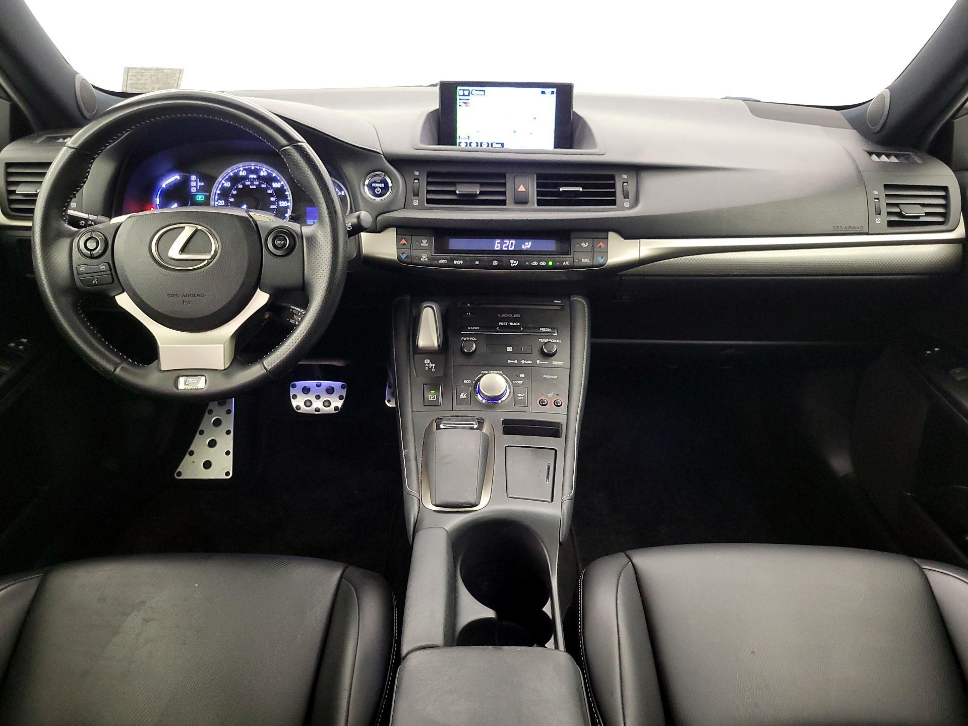 Thumbnail: 2015 Lexus CT - 9