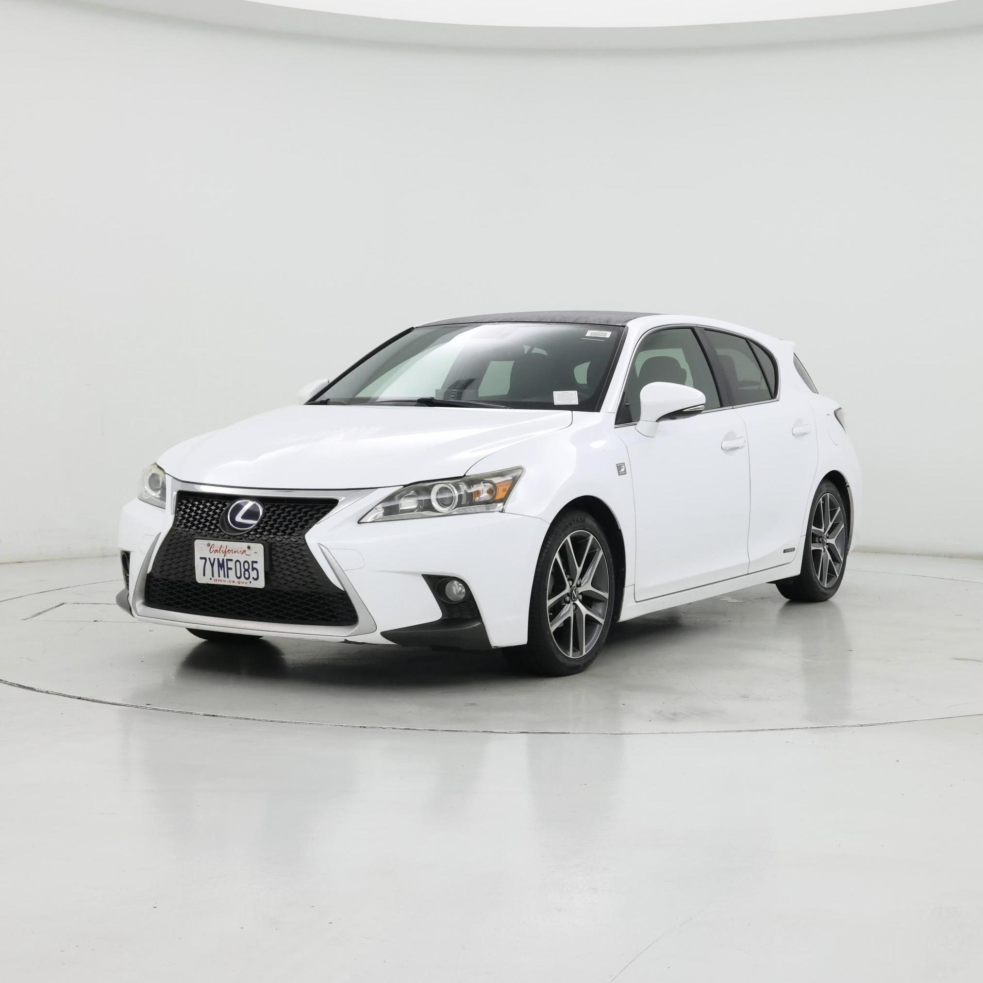 Thumbnail: 2015 Lexus CT - 4