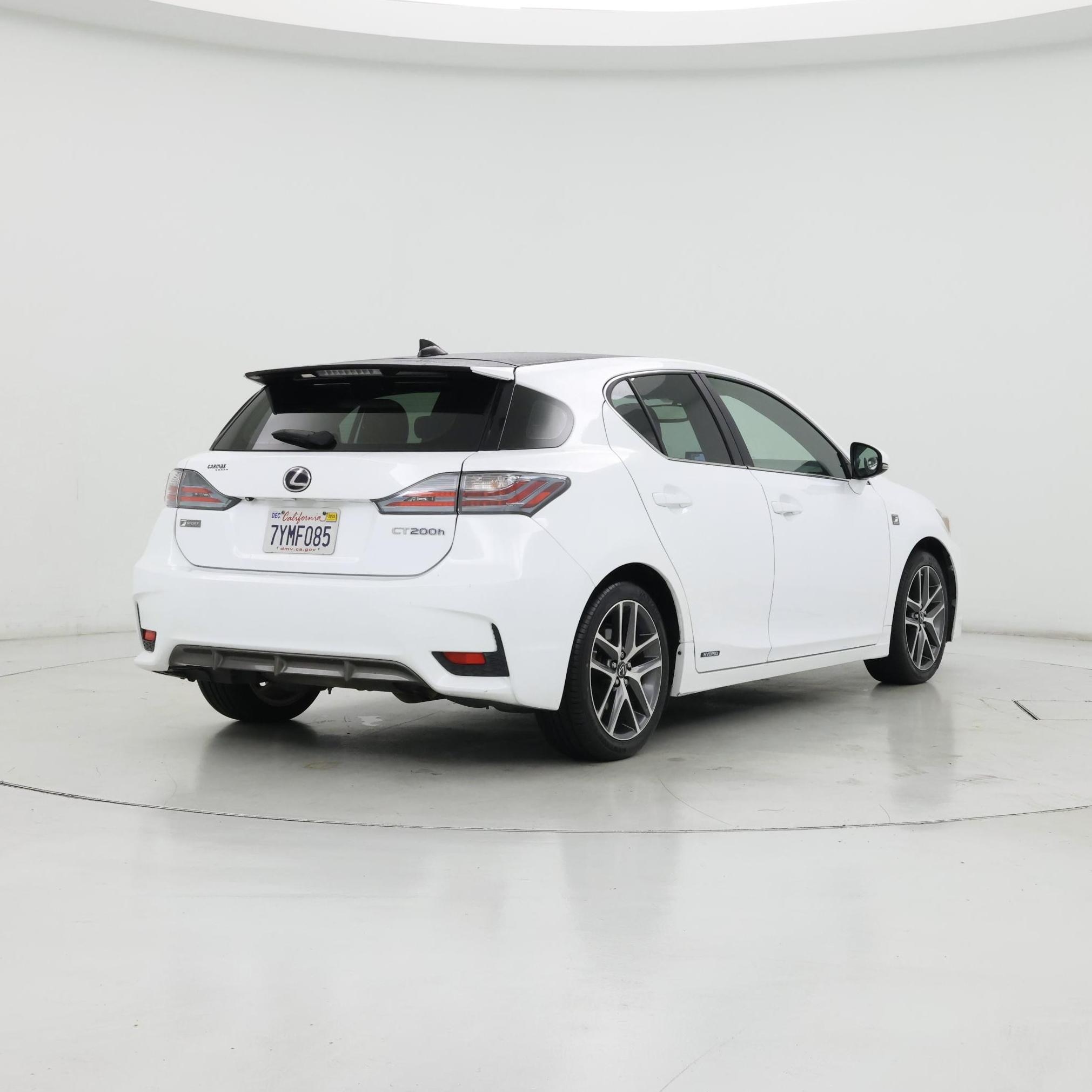 Thumbnail: 2015 Lexus CT - 8