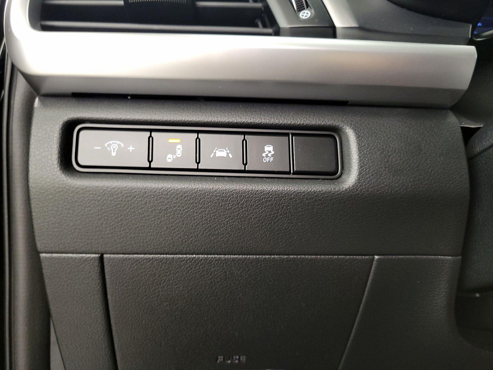 Thumbnail: 2021 Kia Telluride - 13