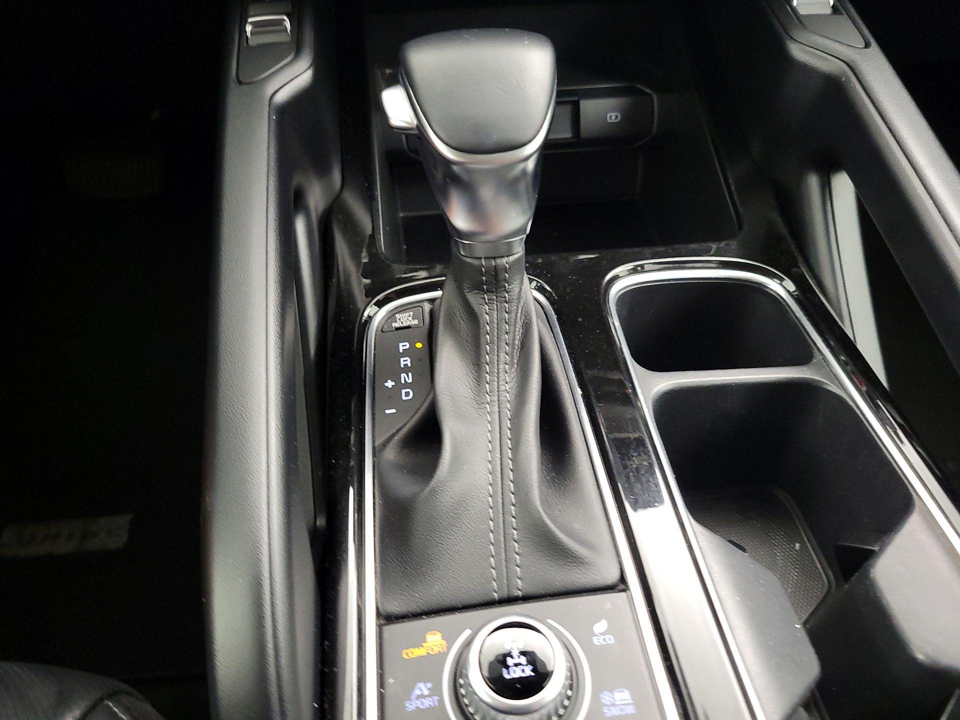Thumbnail: 2021 Kia Telluride - 17