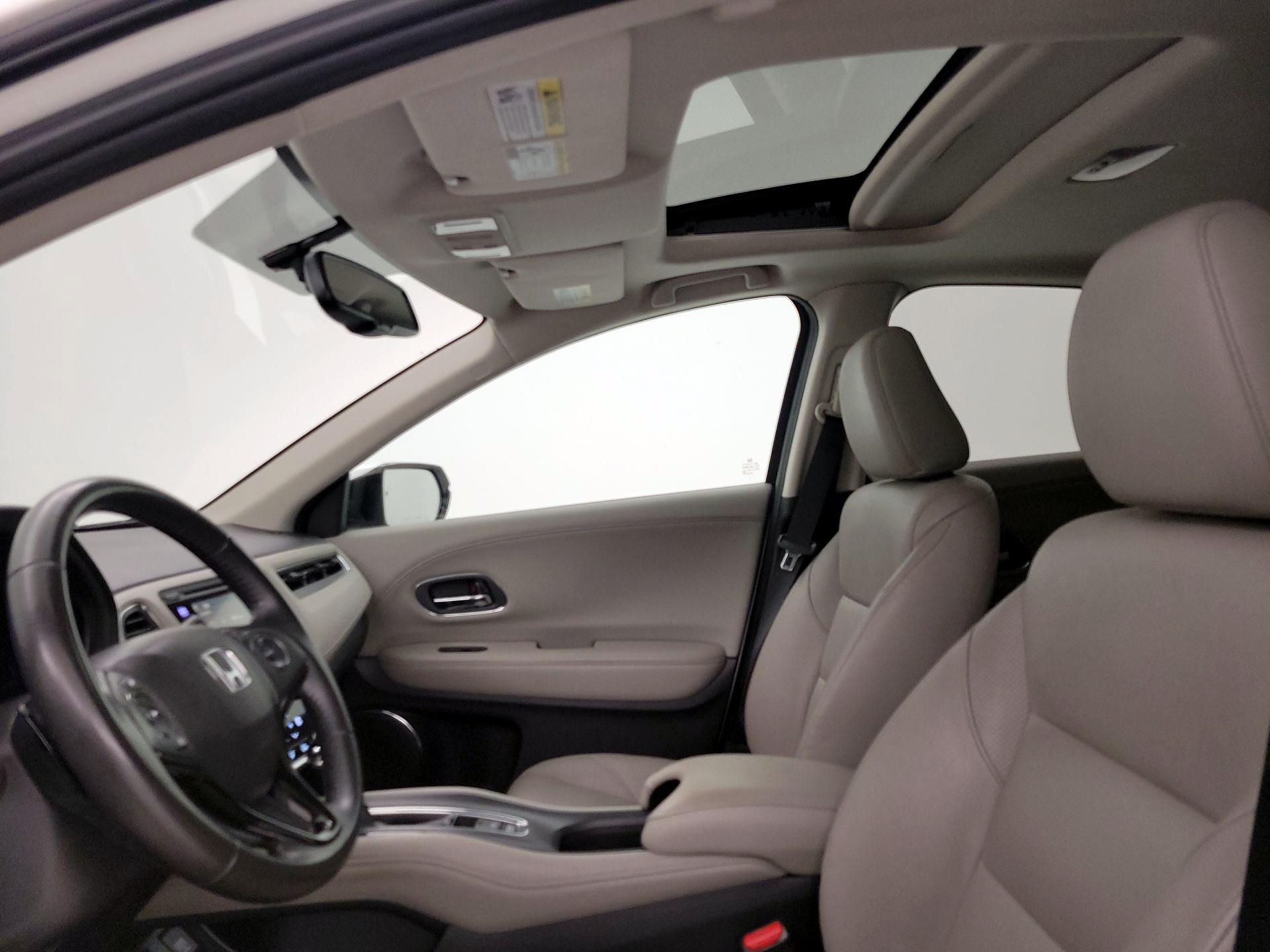 Thumbnail: 2017 Honda HR-V - 19