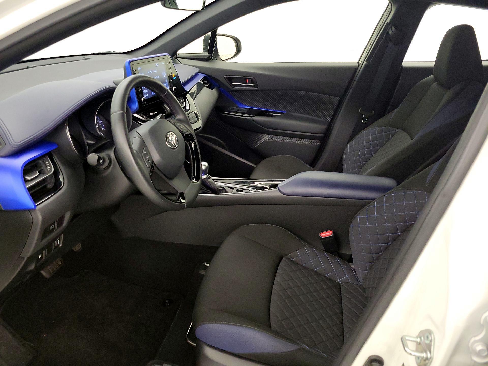 Thumbnail: 2021 Toyota C-HR - 11