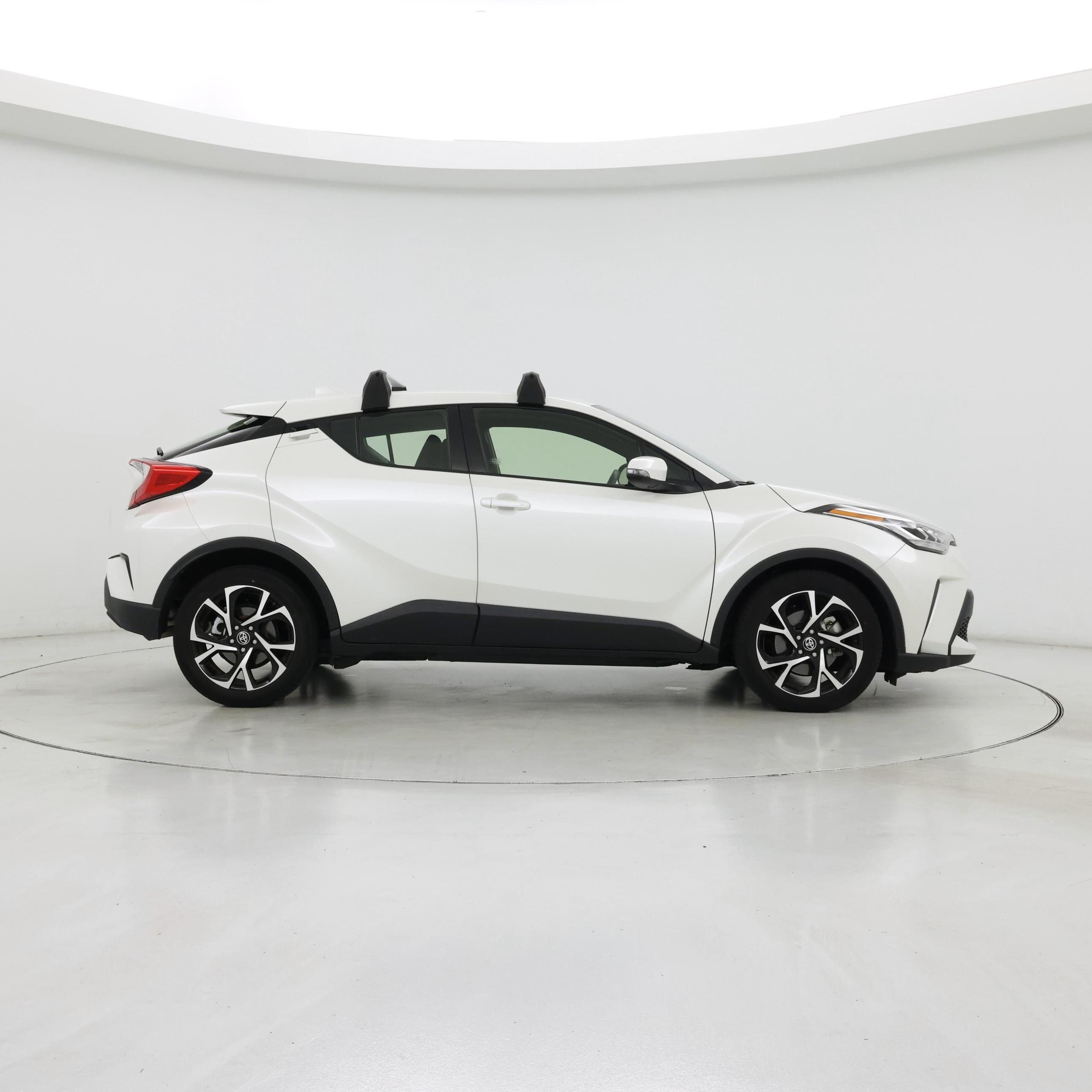 Thumbnail: 2021 Toyota C-HR - 7