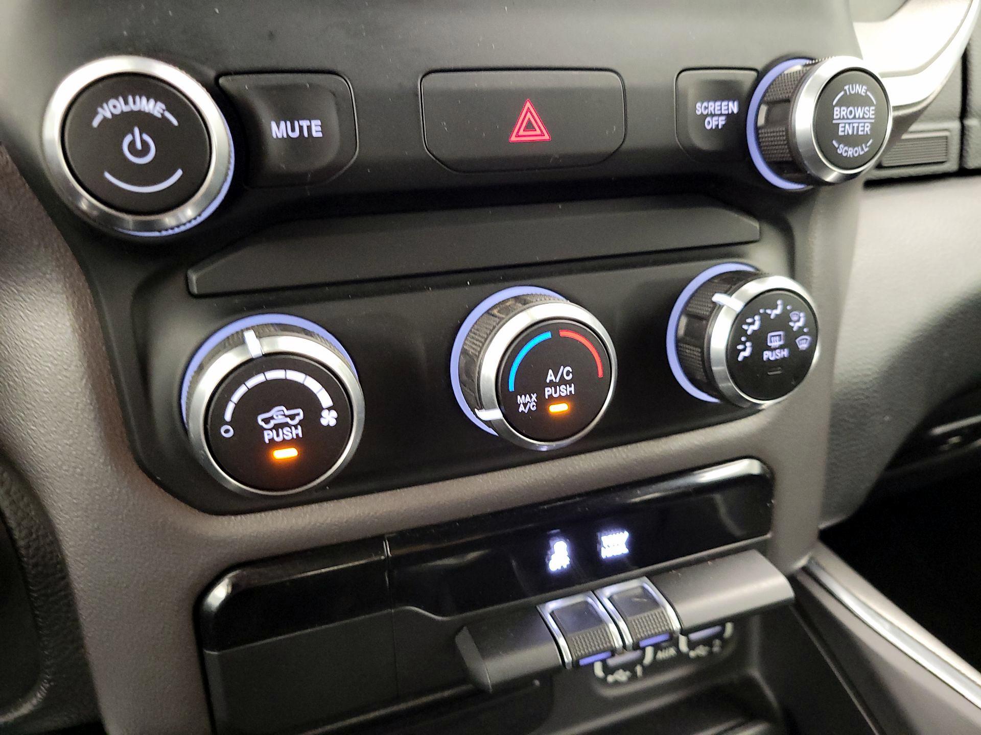 Thumbnail: 2019 RAM 1500 - 16