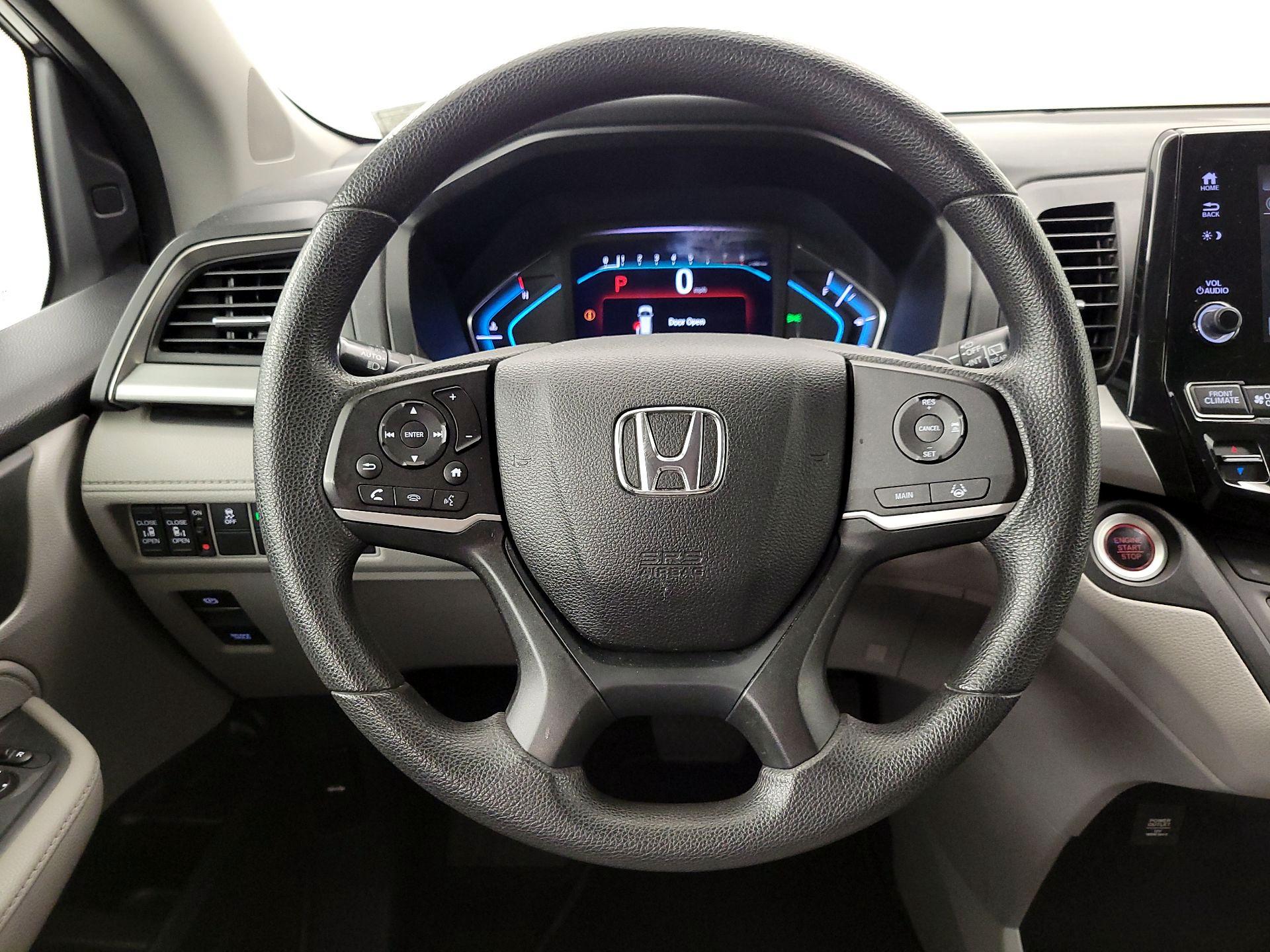 Thumbnail: 2019 Honda Odyssey - 10