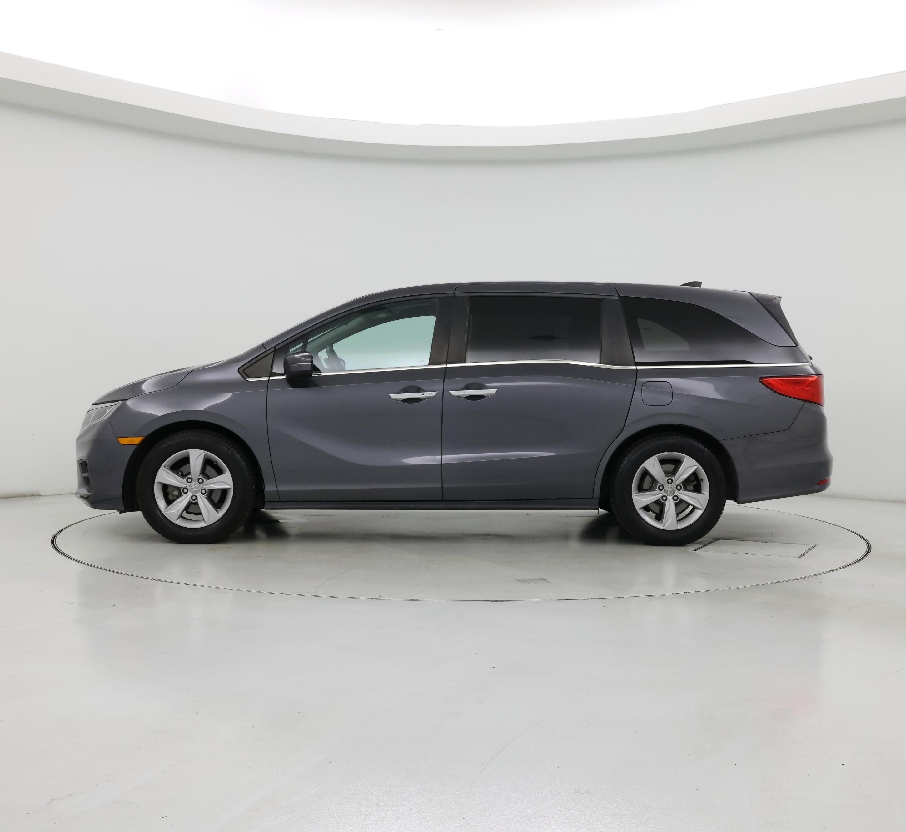Thumbnail: 2019 Honda Odyssey - 3