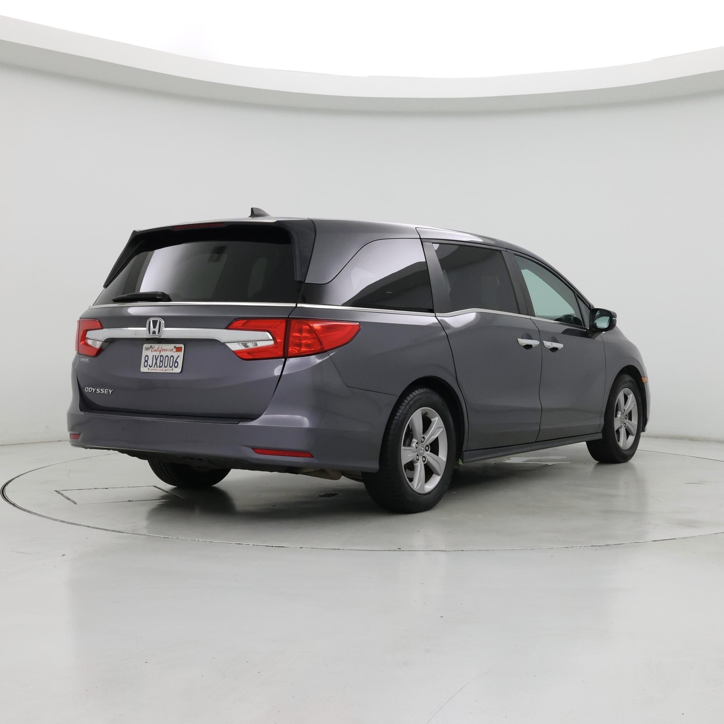 Thumbnail: 2019 Honda Odyssey - 8