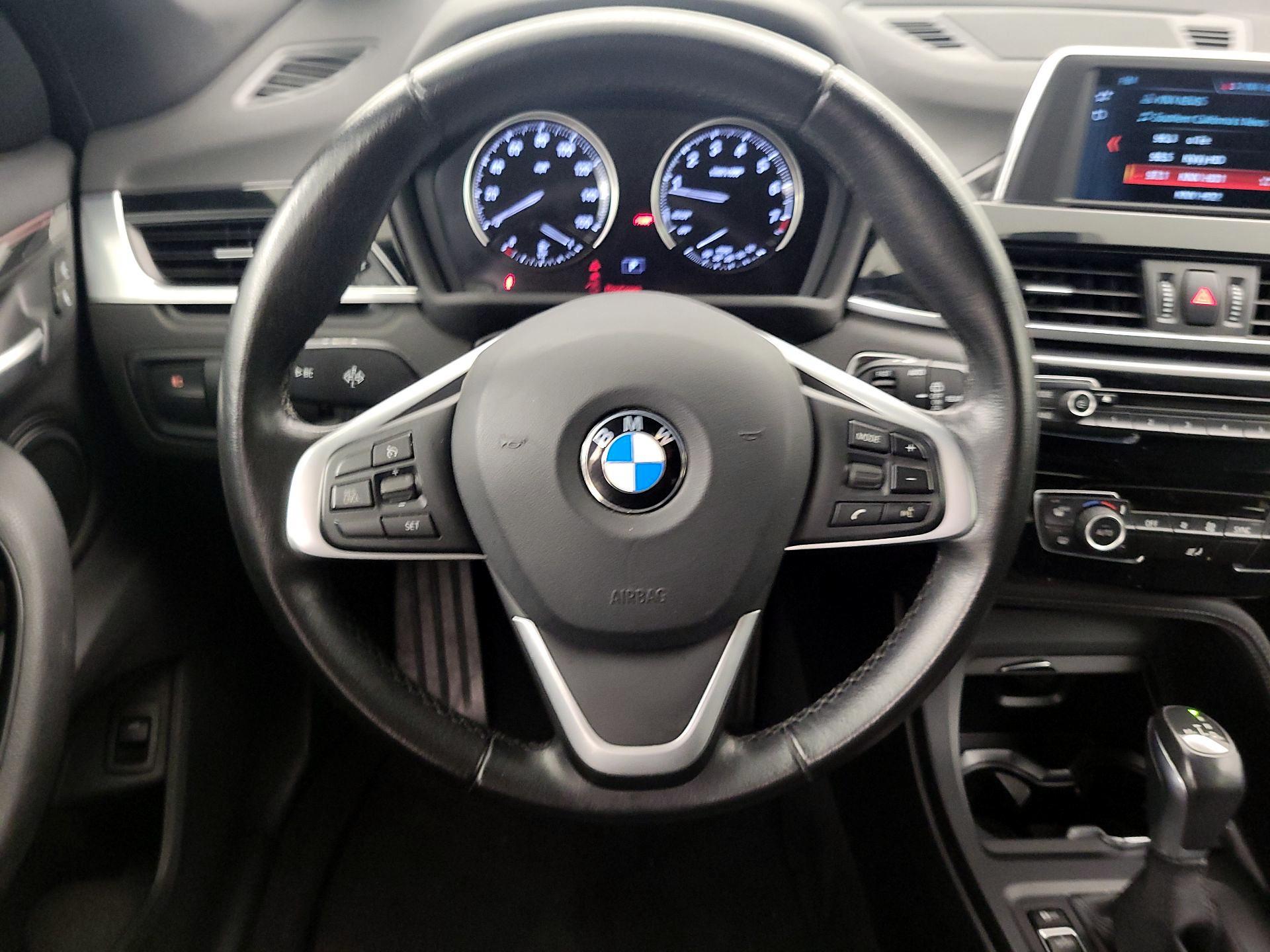 Thumbnail: 2018 BMW X1 - 10