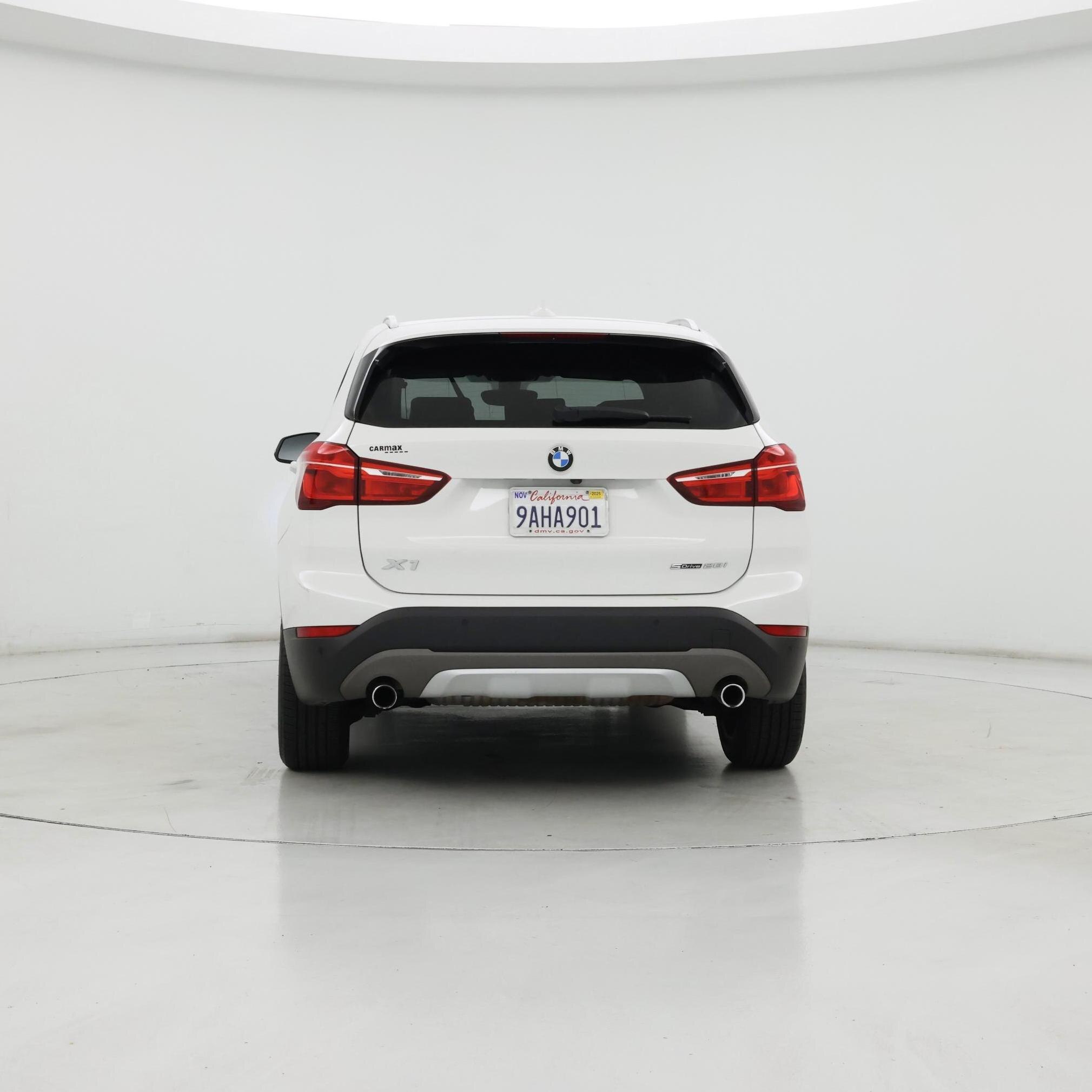 Thumbnail: 2018 BMW X1 - 6