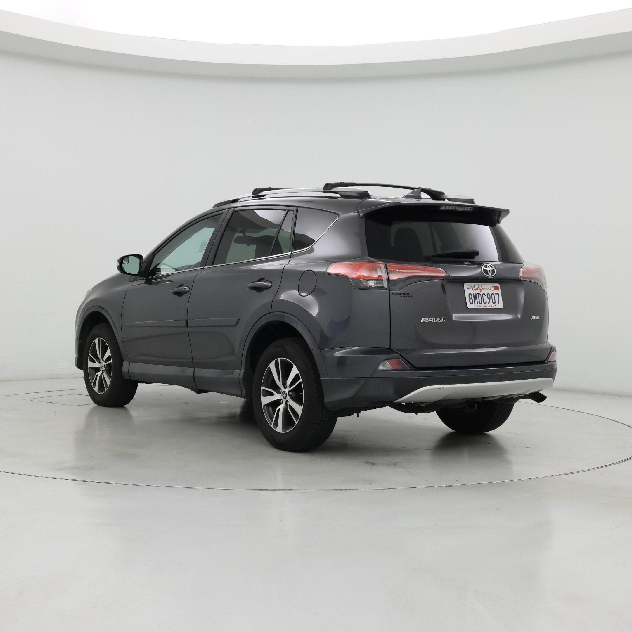 Thumbnail: 2016 Toyota RAV4 - 2