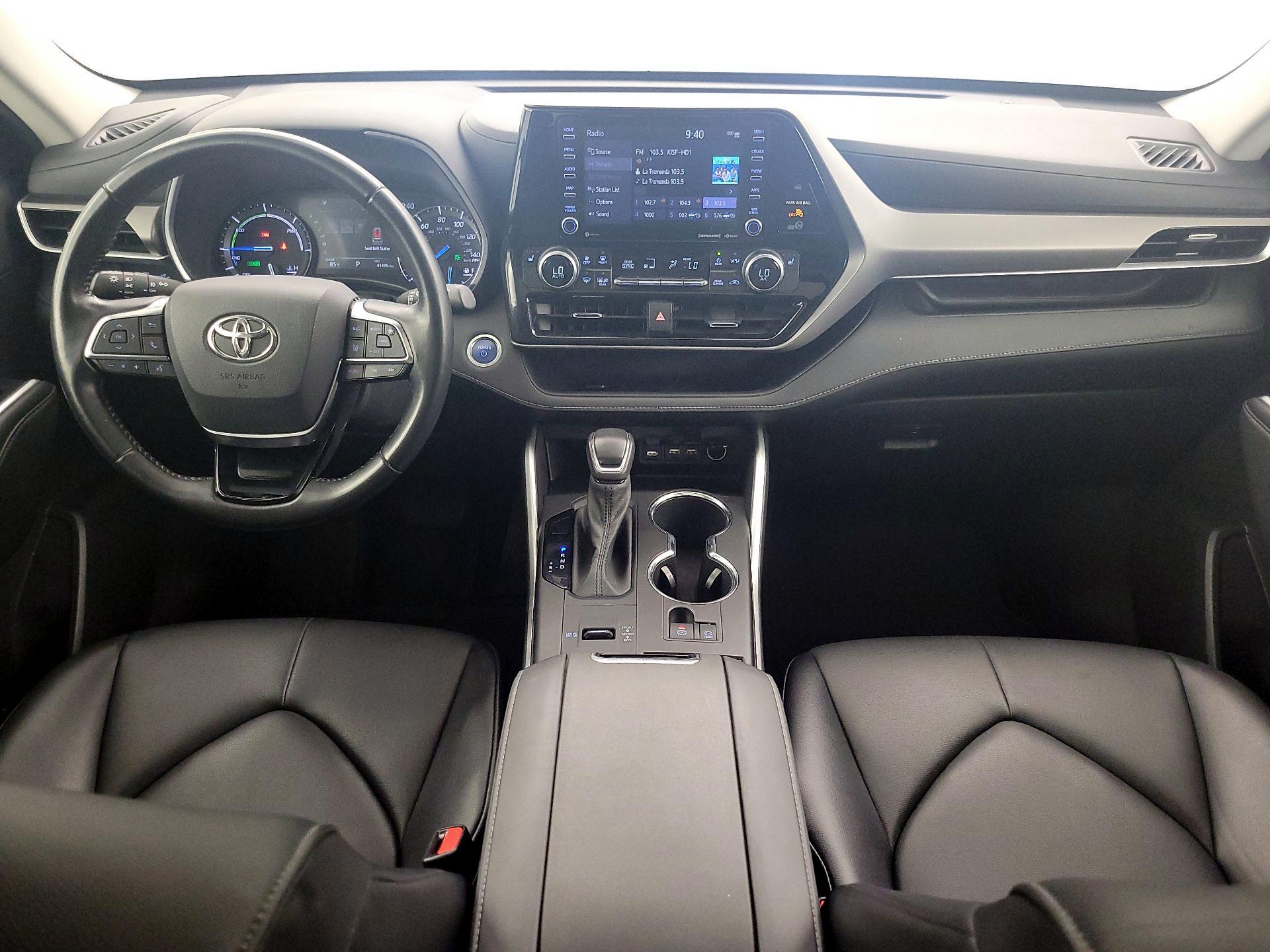 Thumbnail: 2021 Toyota Highlander - 9