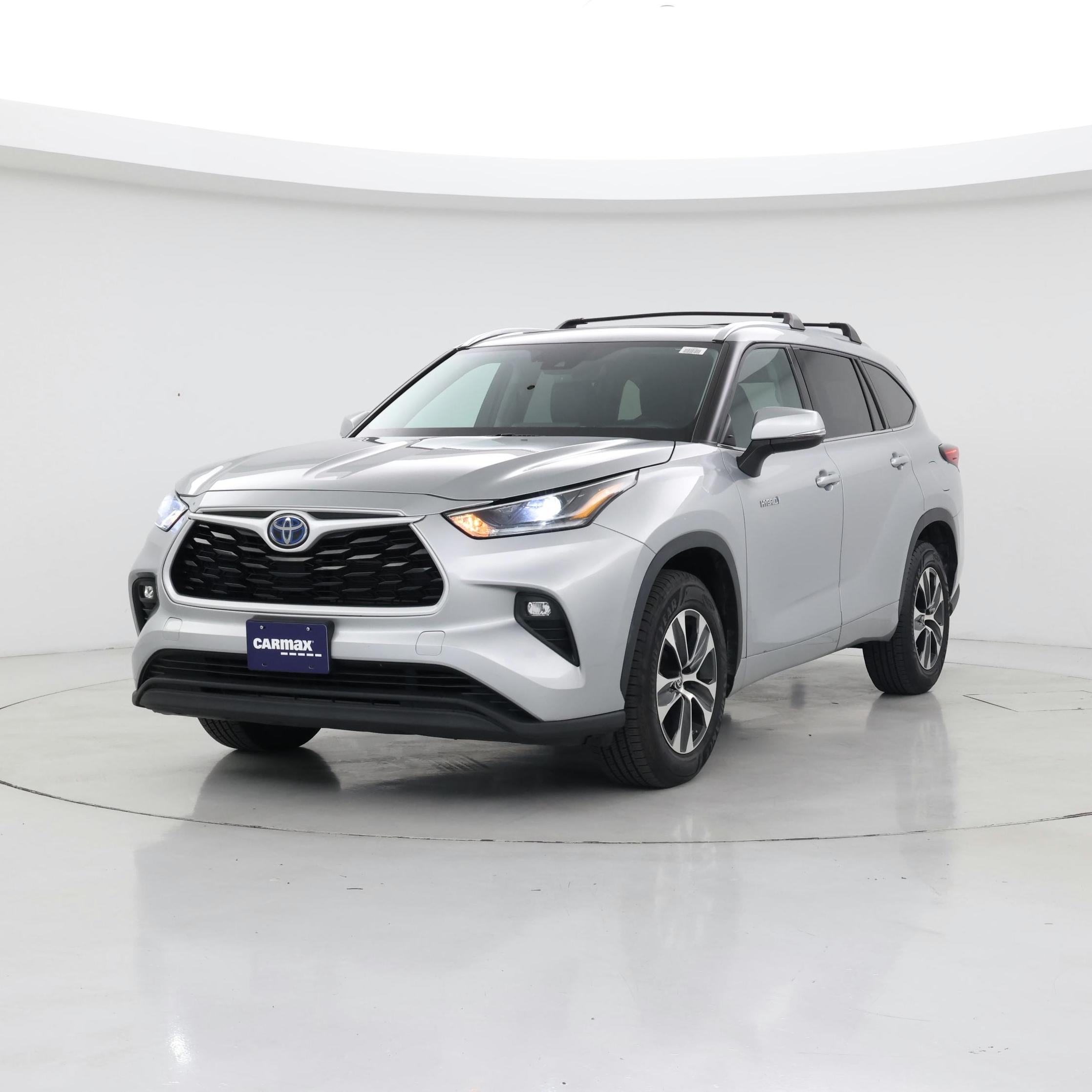 Thumbnail: 2021 Toyota Highlander - 4