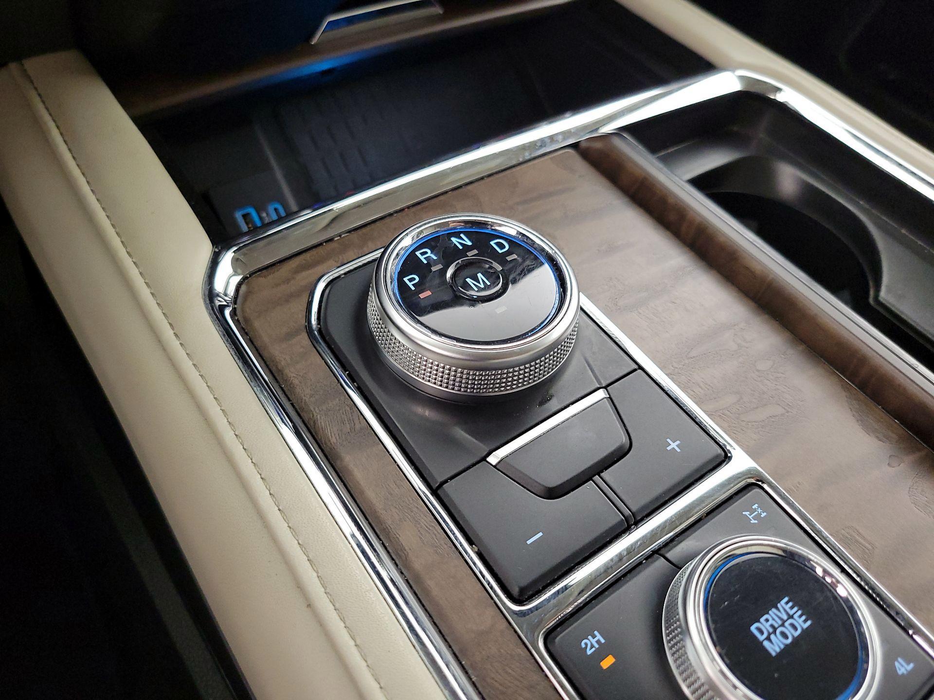 Thumbnail: 2020 Ford Expedition - 18