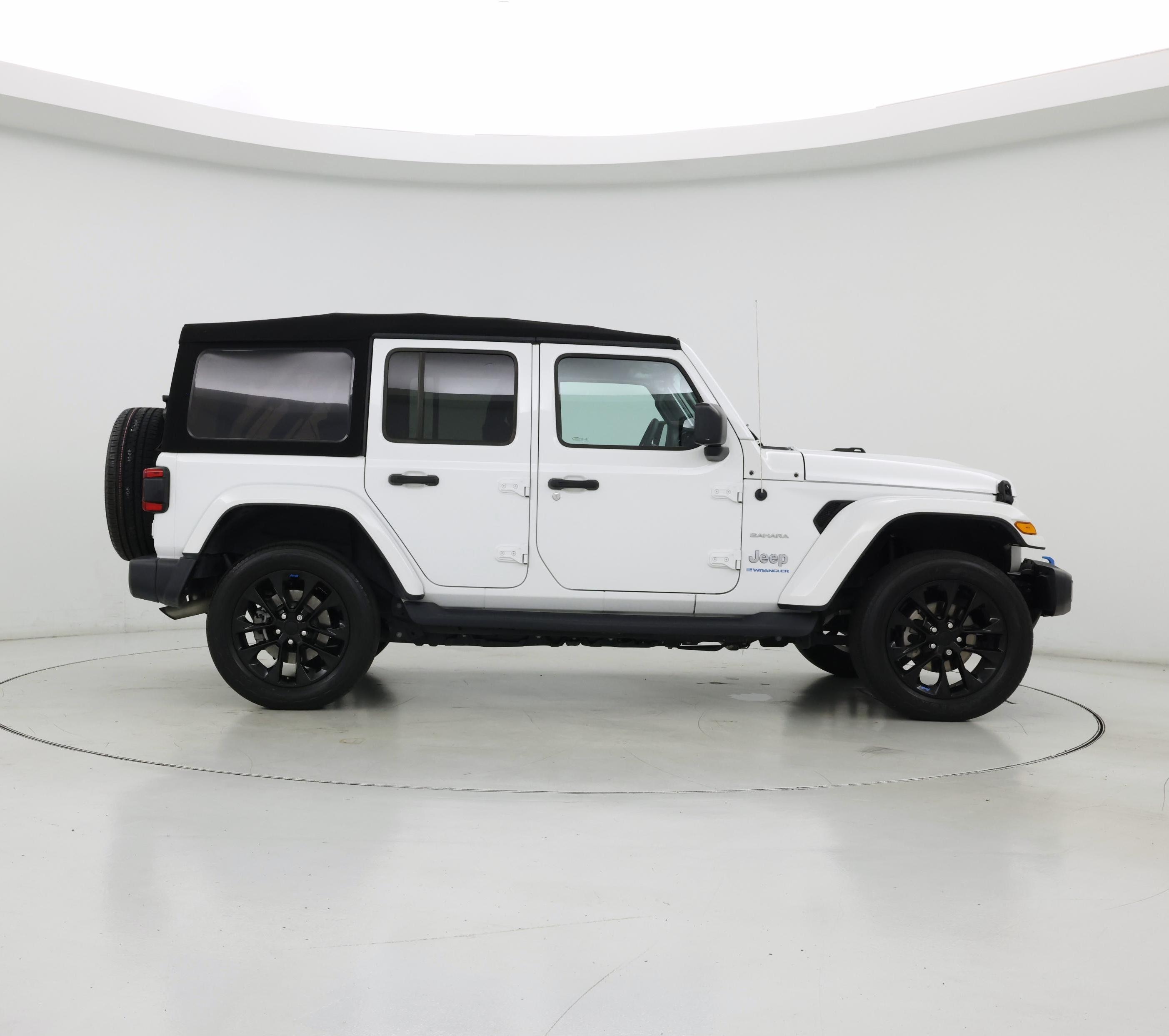 Thumbnail: 2023 Jeep Wrangler - 7