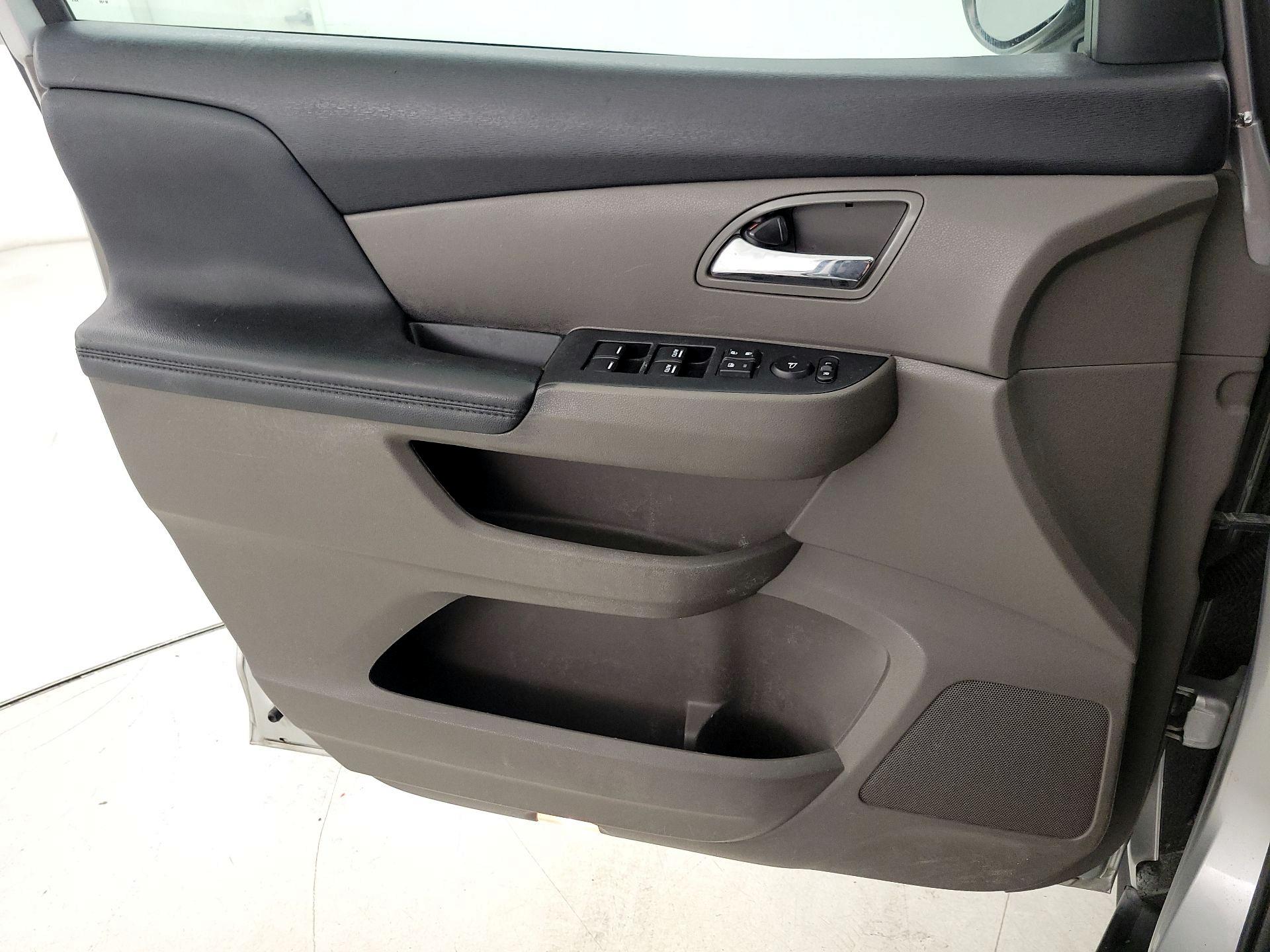 Thumbnail: 2014 Honda Odyssey - 12