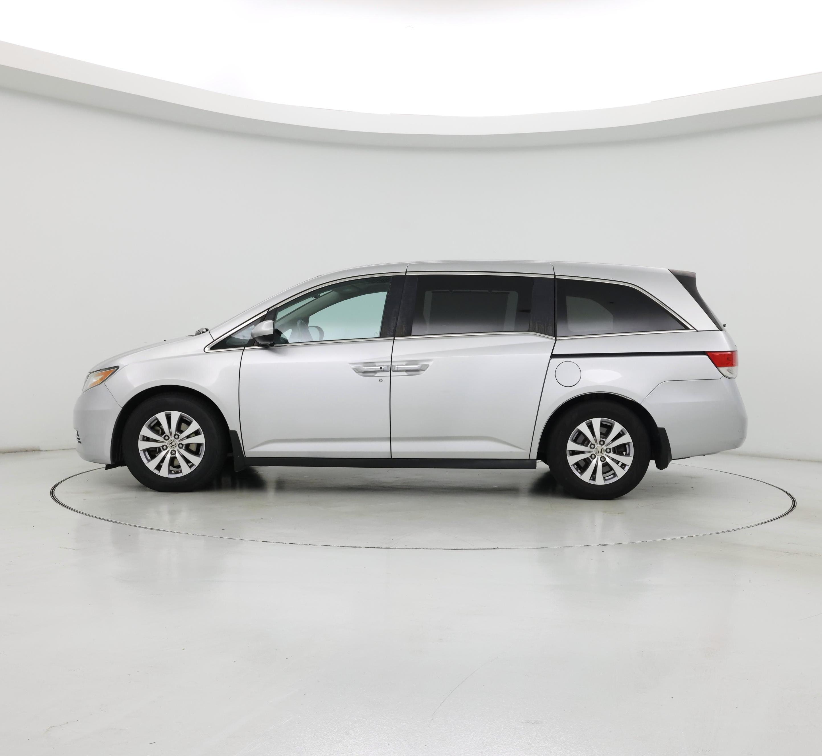 Thumbnail: 2014 Honda Odyssey - 3