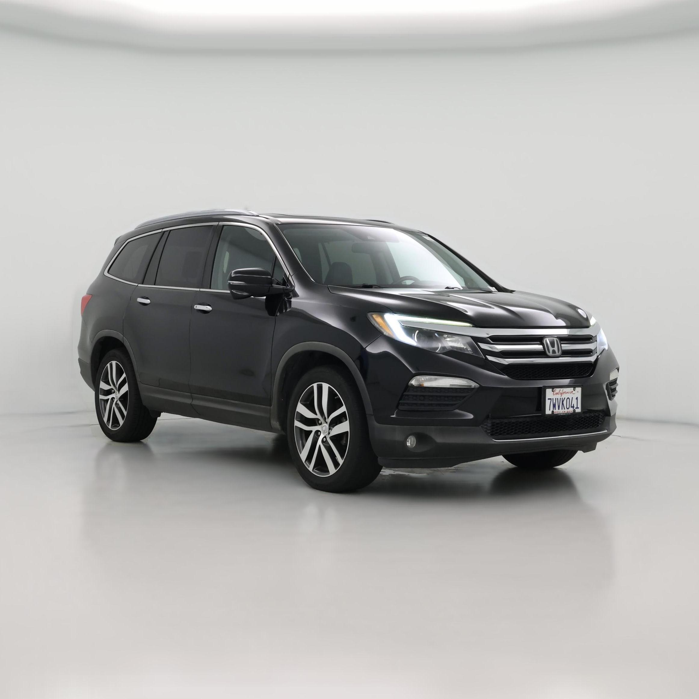 Thumbnail: 2017 Honda Pilot - 1