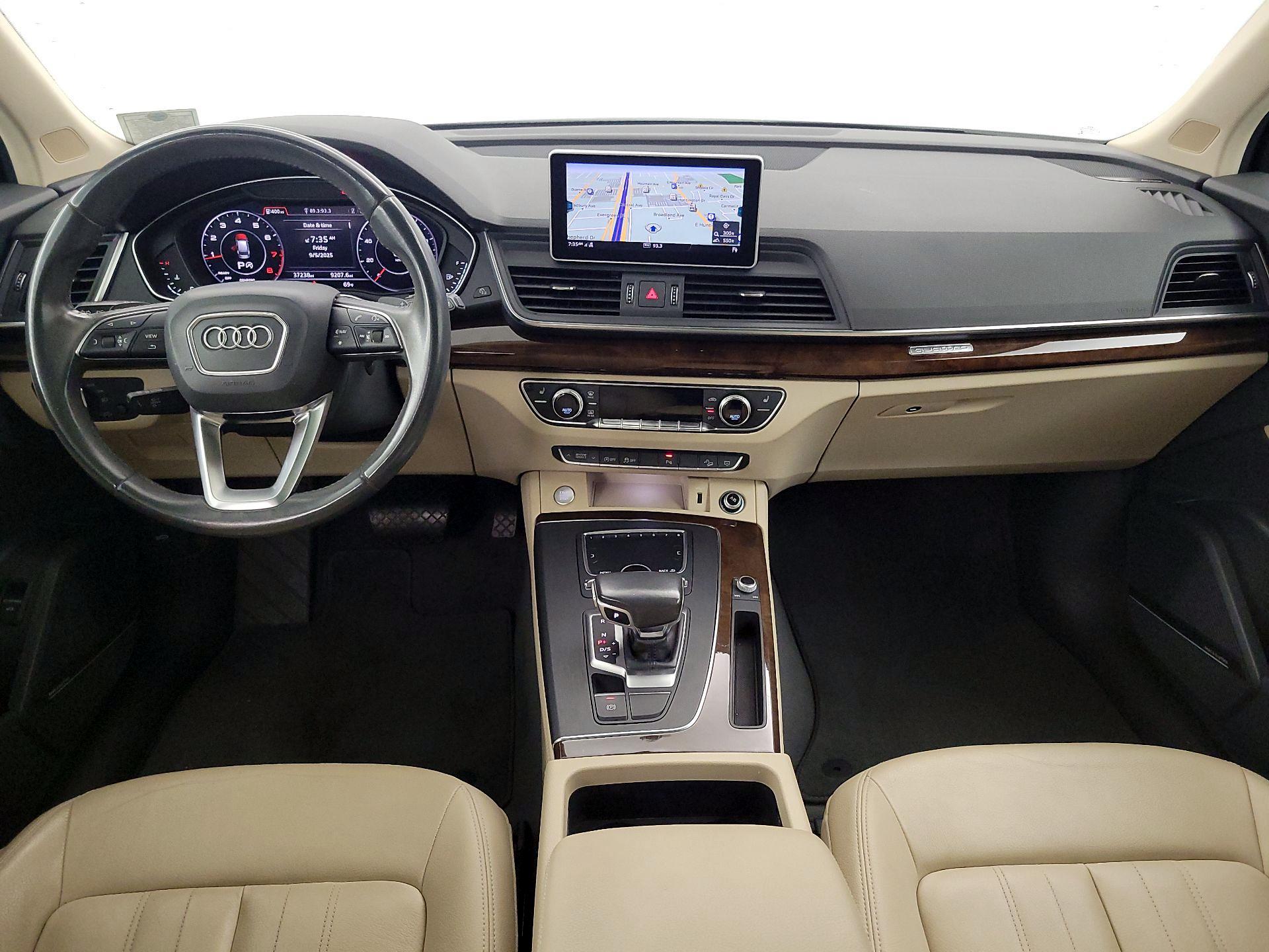 Thumbnail: 2019 Audi Q5 - 9