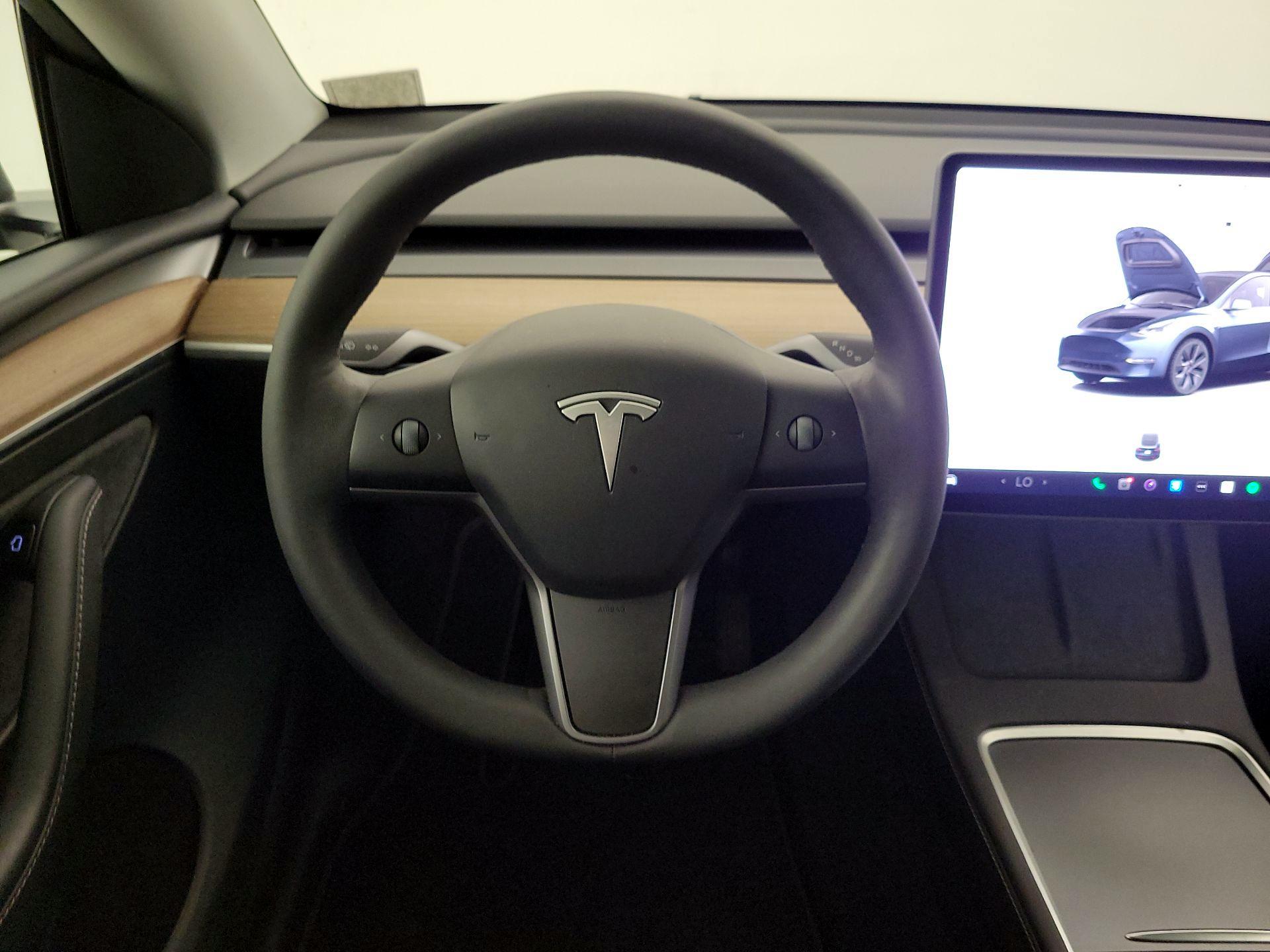 Thumbnail: 2024 Tesla Model Y - 10