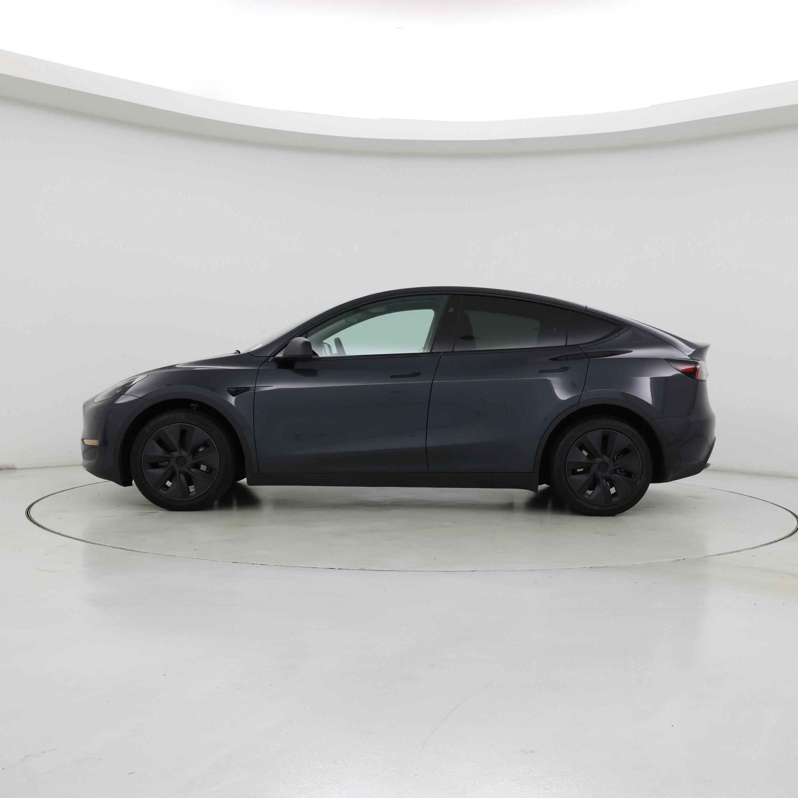 Thumbnail: 2024 Tesla Model Y - 3