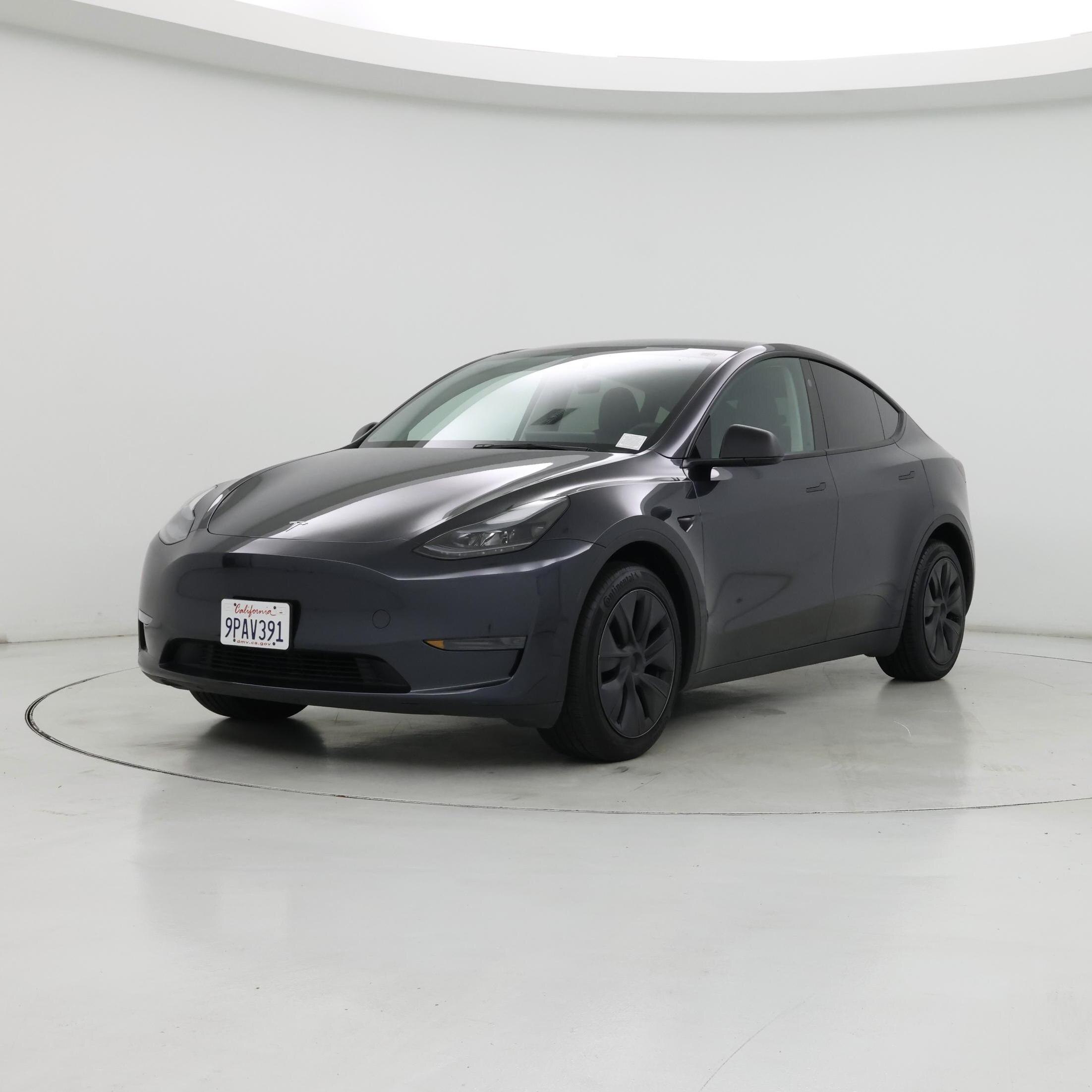Thumbnail: 2024 Tesla Model Y - 4