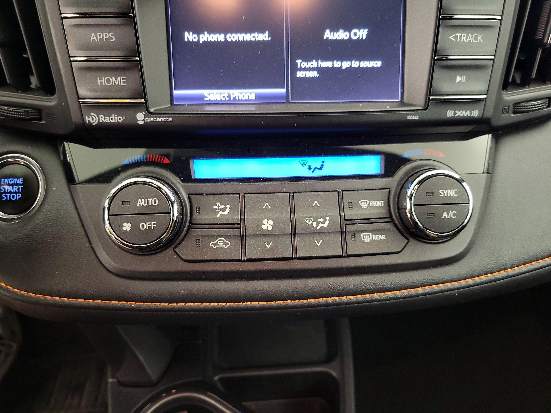 Thumbnail: 2016 Toyota RAV4 - 16
