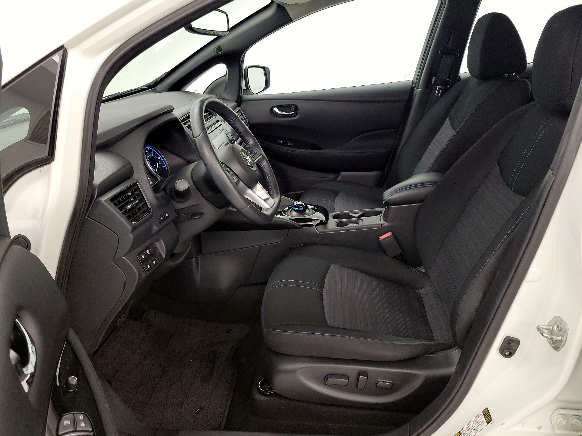 Thumbnail: 2019 Nissan Leaf - 11