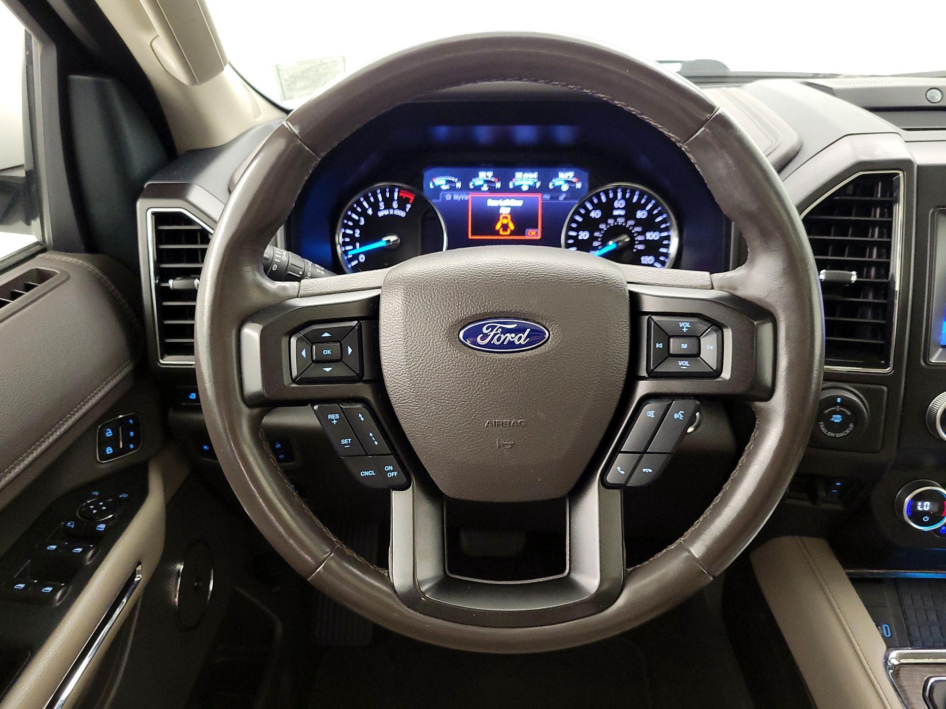 Thumbnail: 2020 Ford Expedition - 10