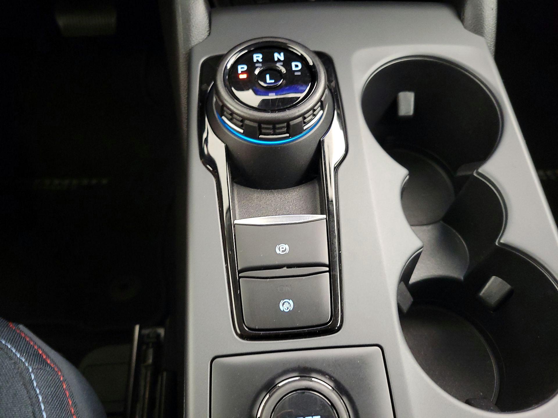 Thumbnail: 2023 Ford Bronco Sport - 17