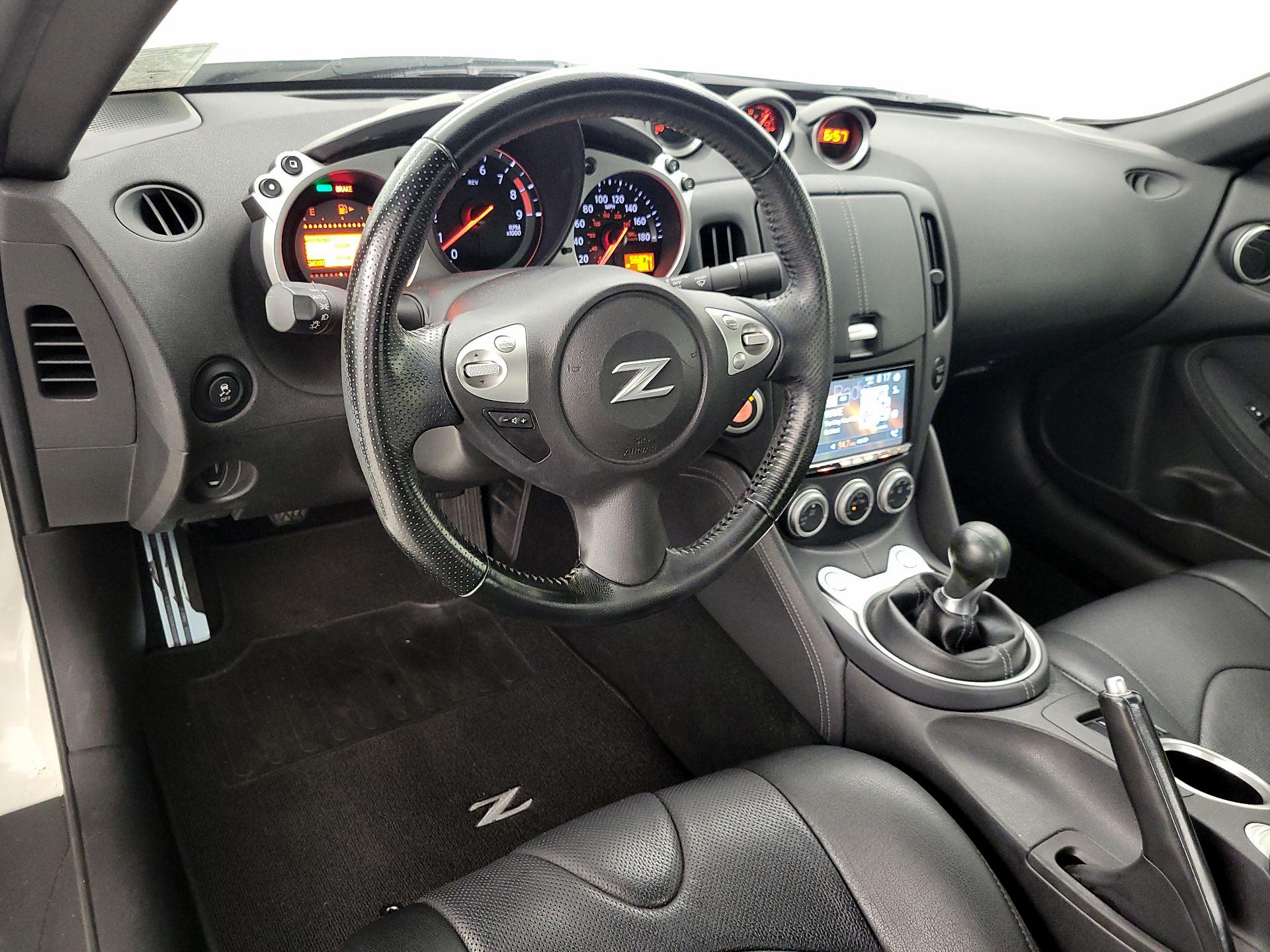 Thumbnail: 2014 Nissan Z - 9