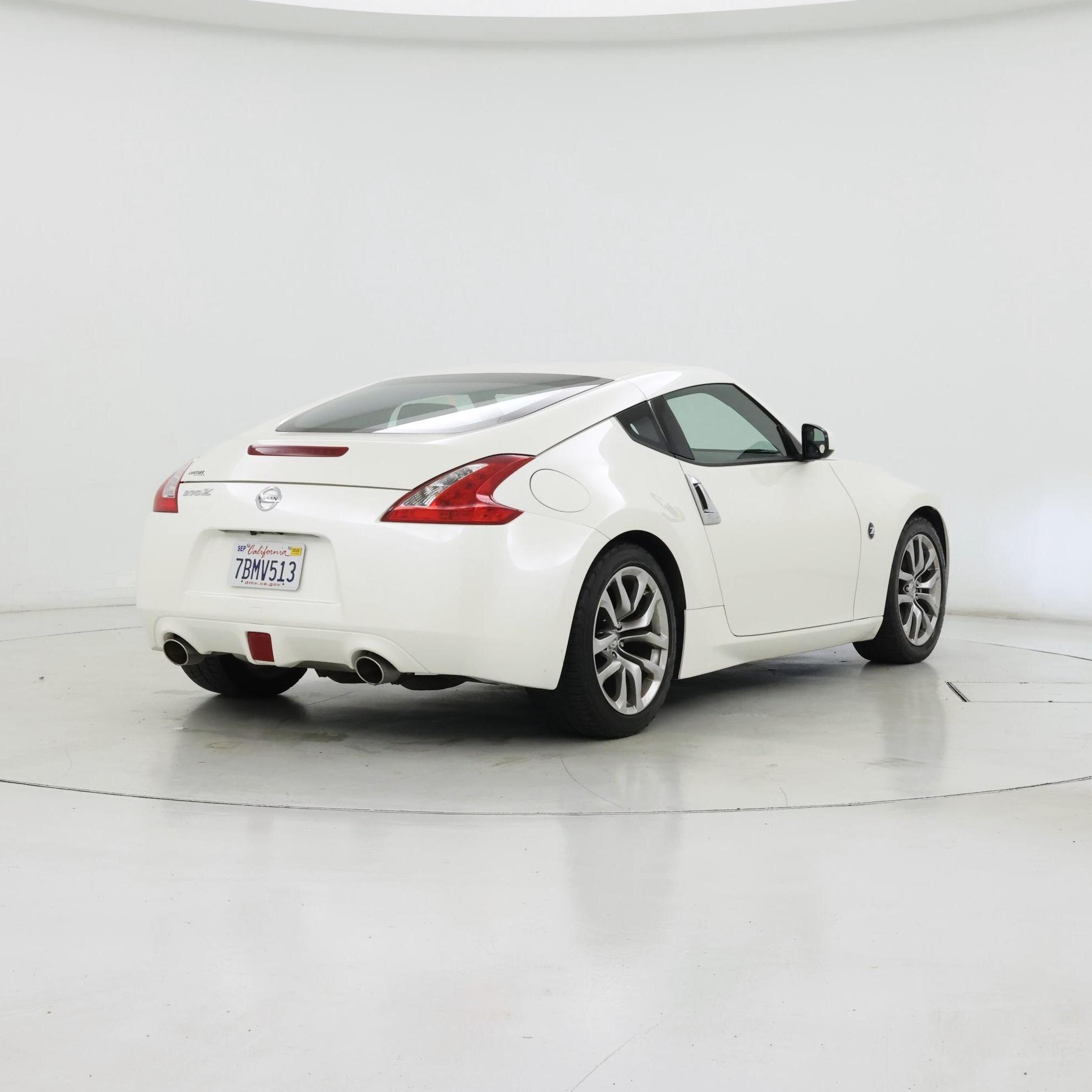 Thumbnail: 2014 Nissan Z - 8
