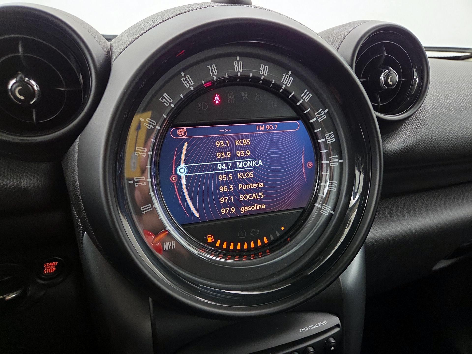 Thumbnail: 2016 MINI Cooper Countryman - 13