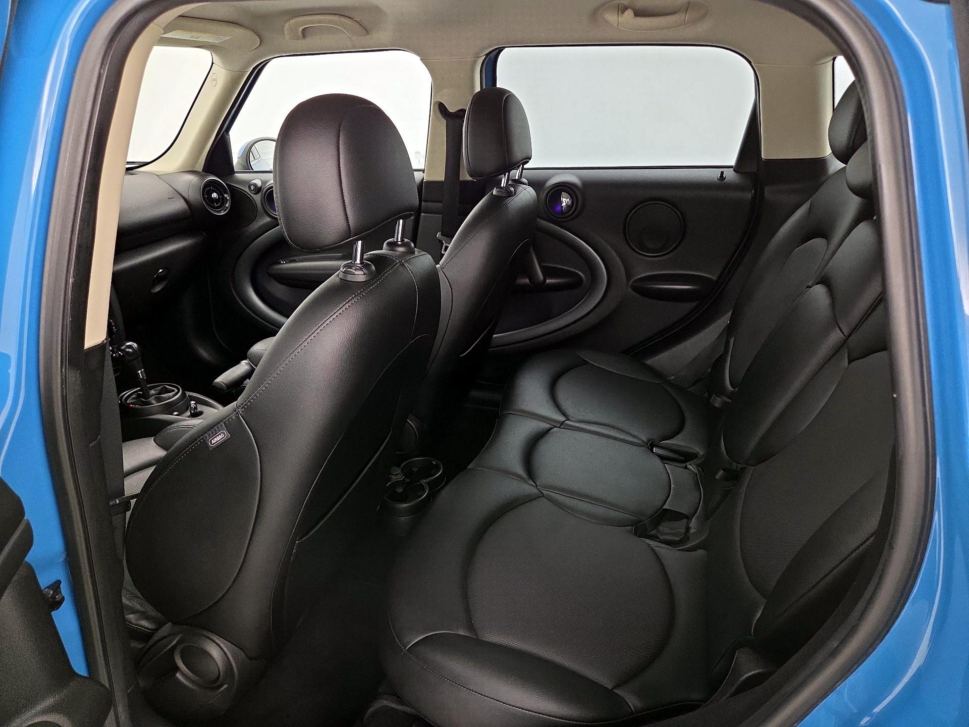 Thumbnail: 2016 MINI Cooper Countryman - 17