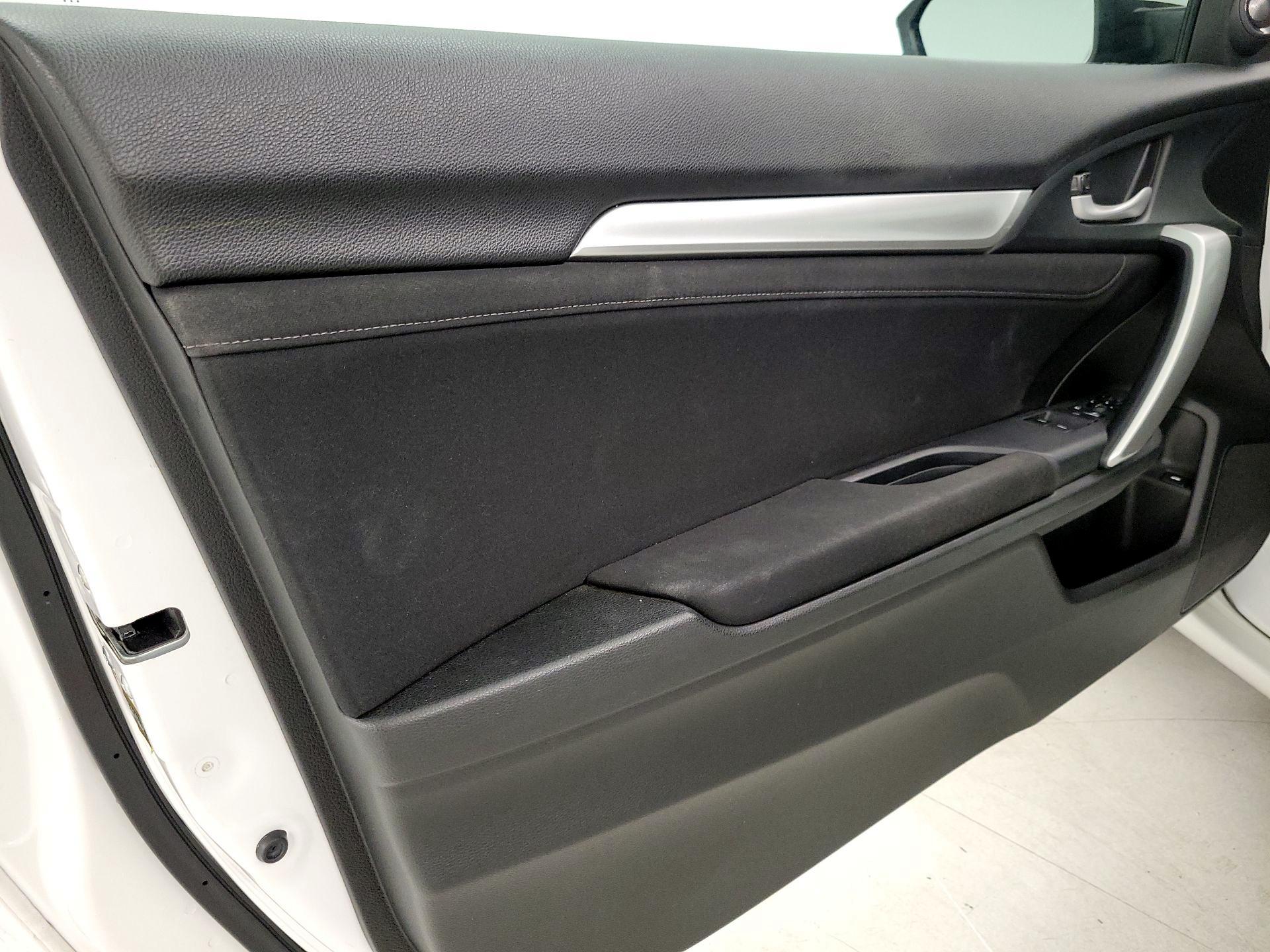 Thumbnail: 2019 Honda Civic - 12