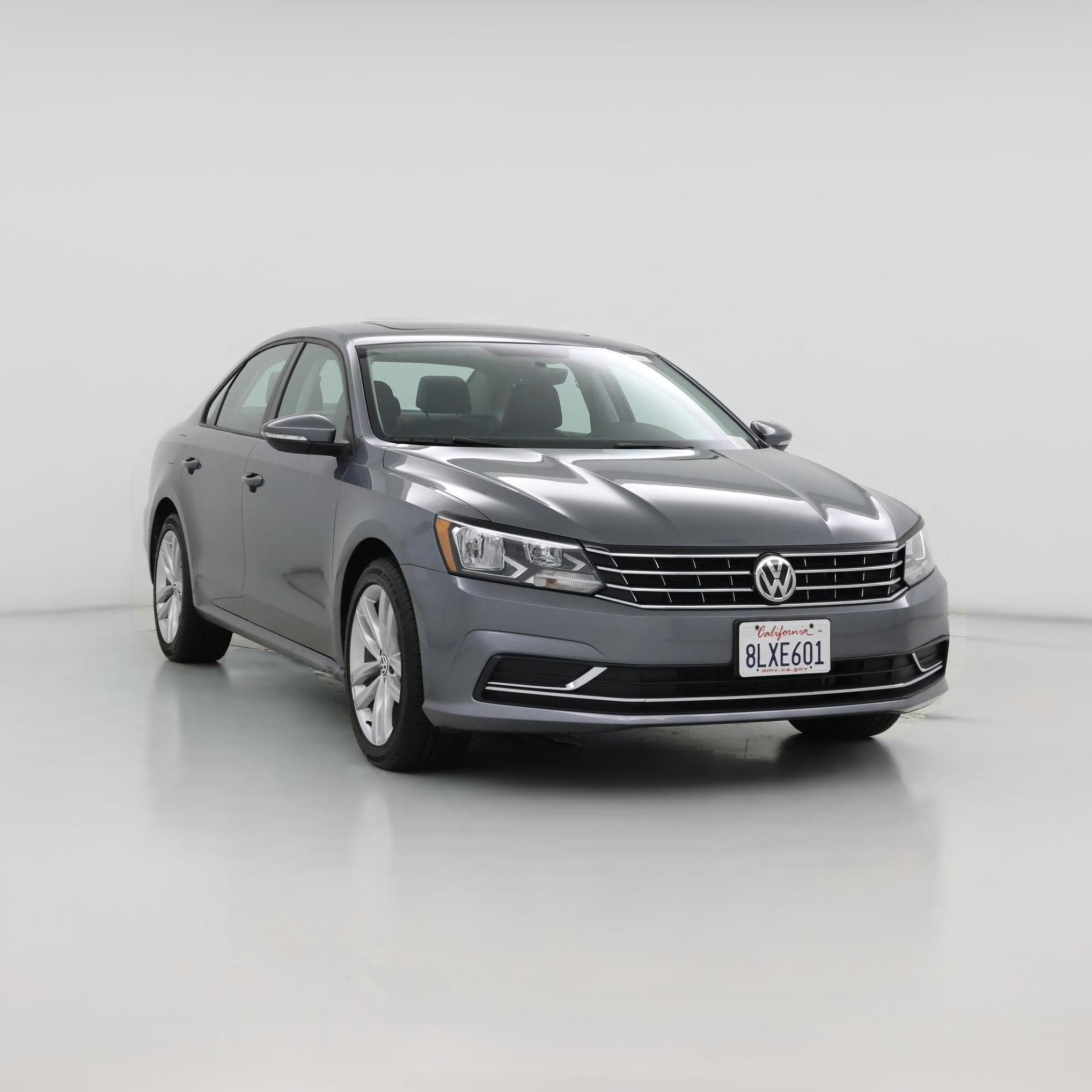 Thumbnail: 2019 Volkswagen Passat - 1