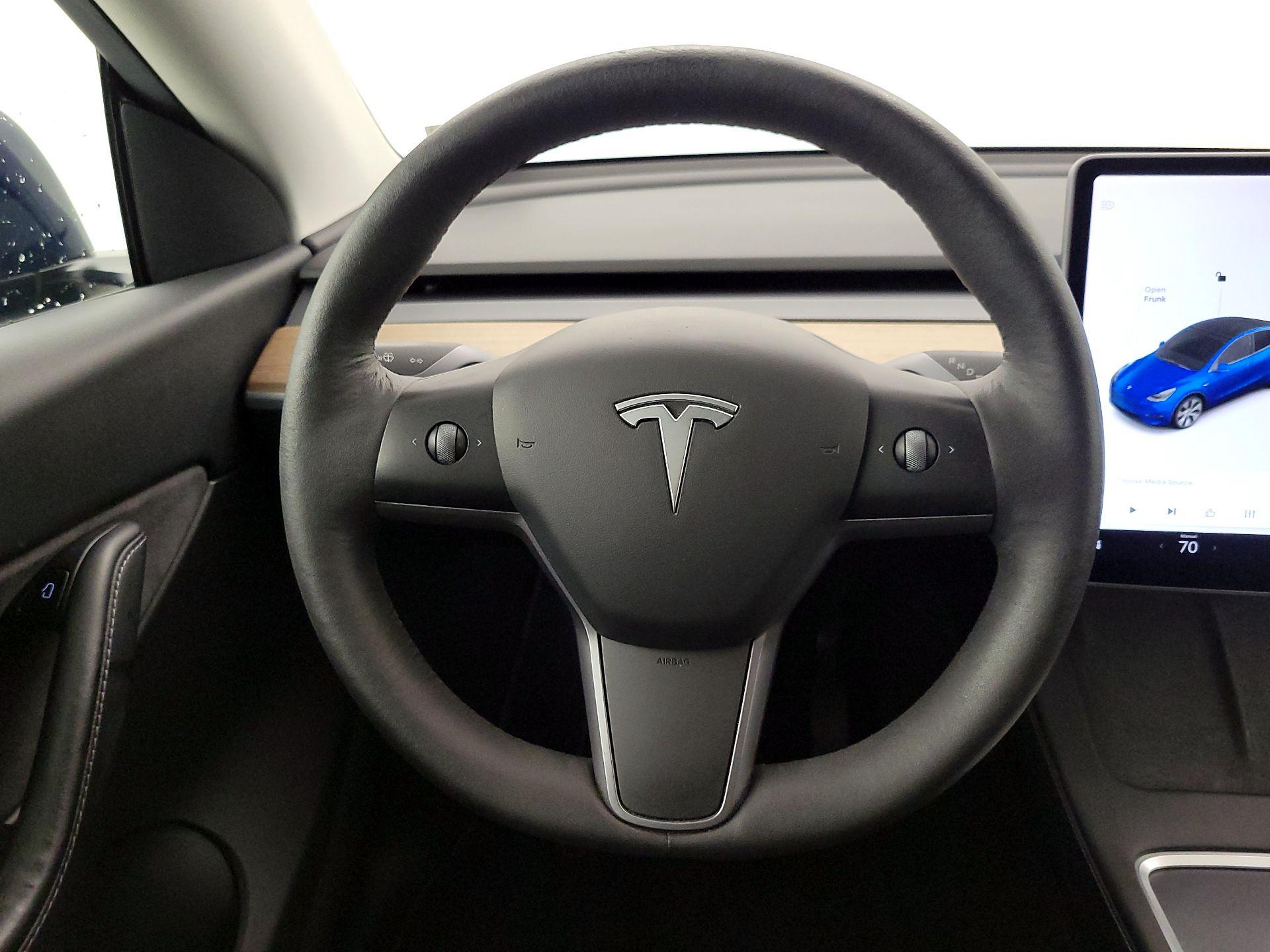 Thumbnail: 2021 Tesla Model Y - 10