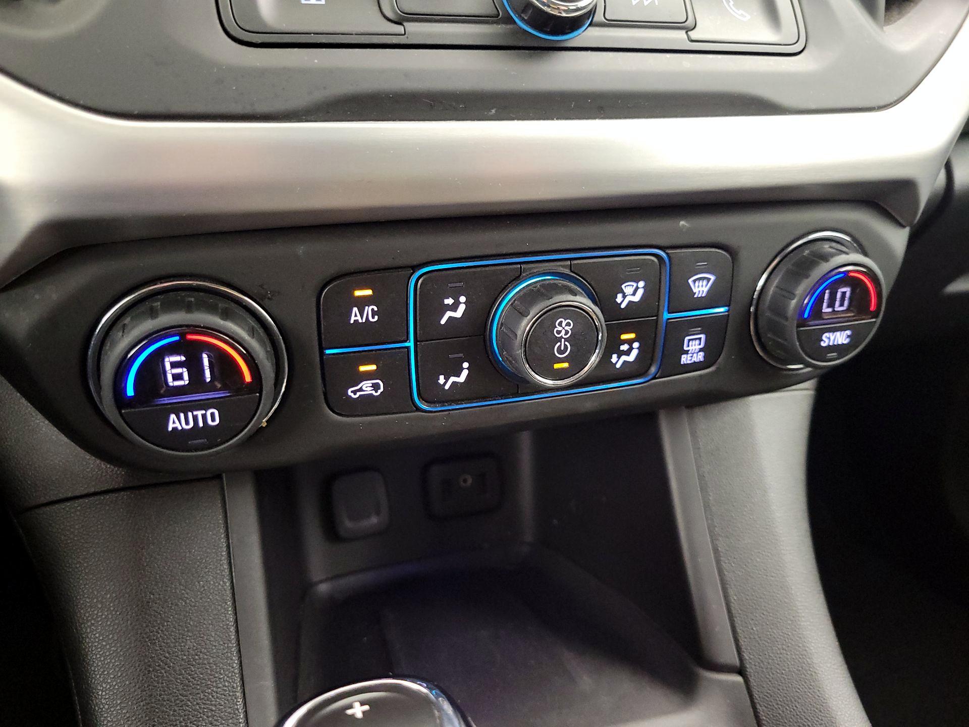 Thumbnail: 2019 GMC Acadia - 16