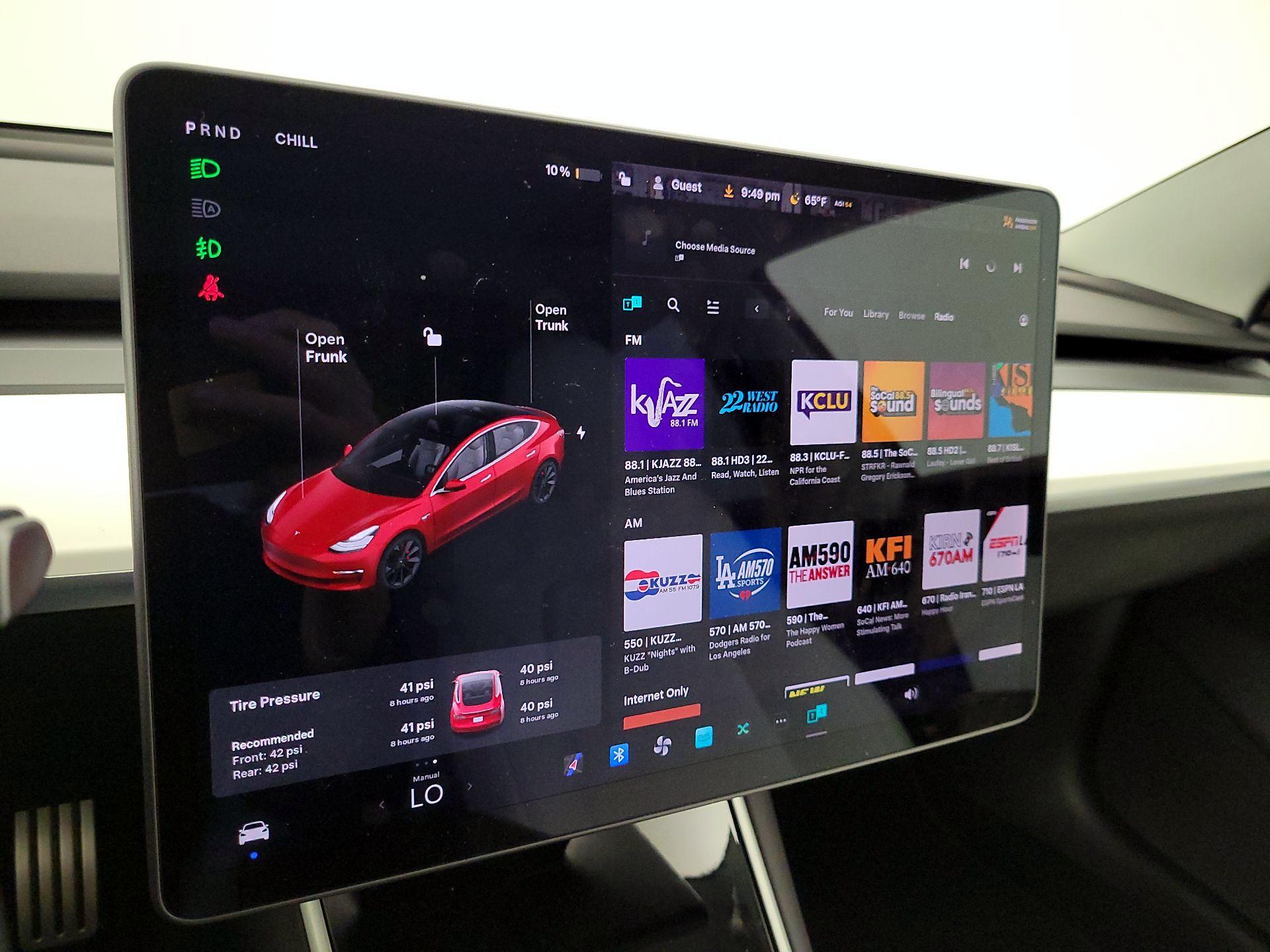 Thumbnail: 2020 Tesla Model 3 - 15