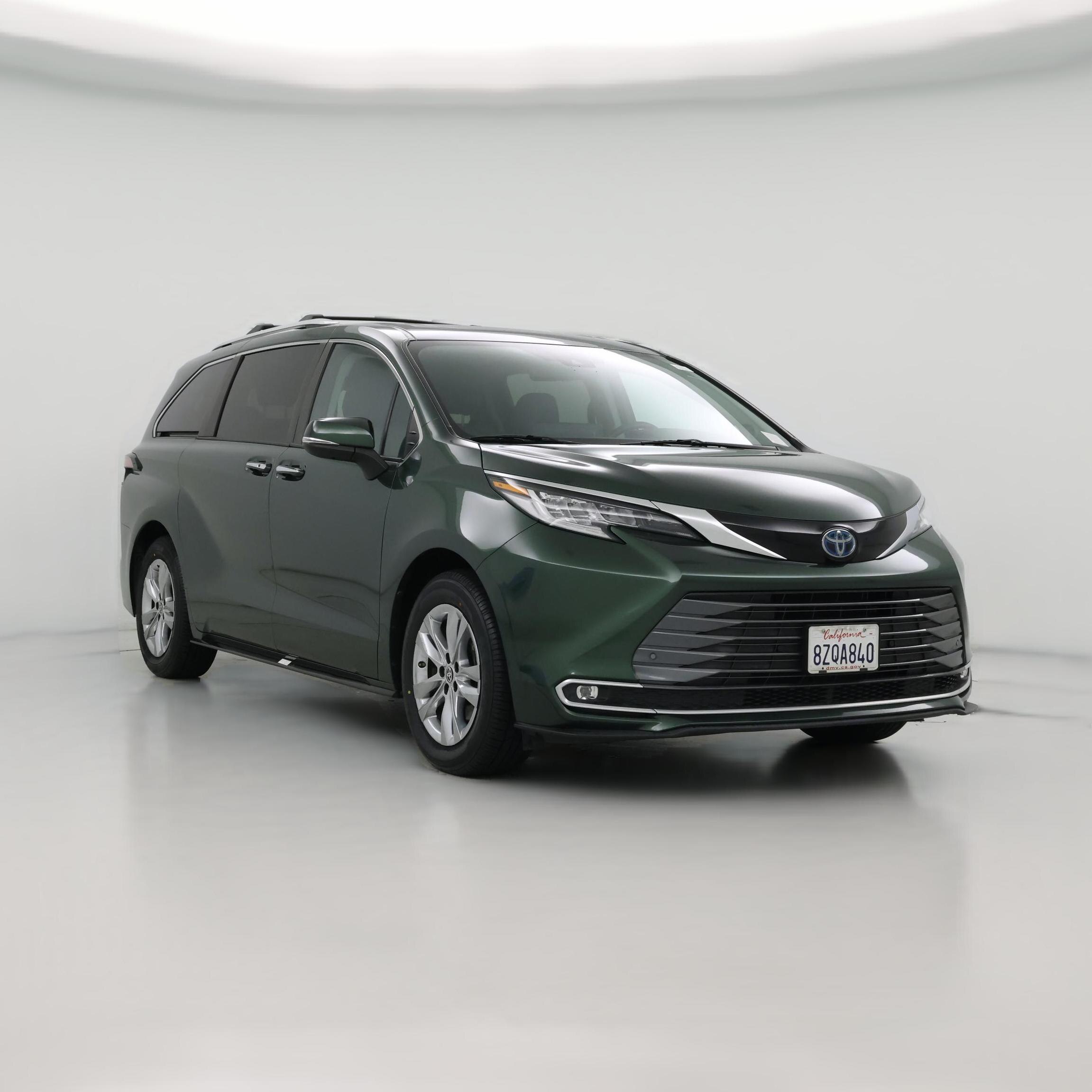 Thumbnail: 2022 Toyota Sienna - 1