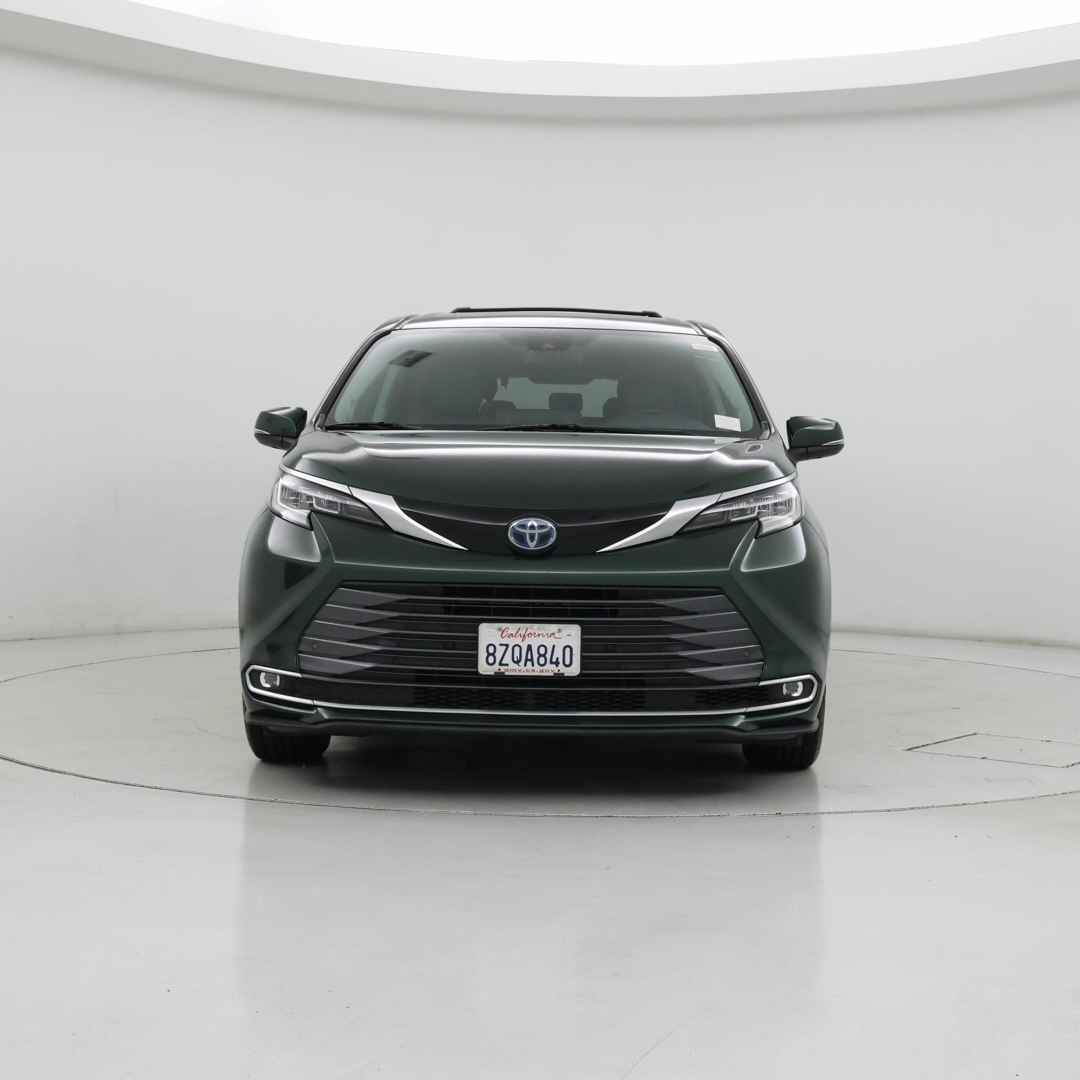 Thumbnail: 2022 Toyota Sienna - 5