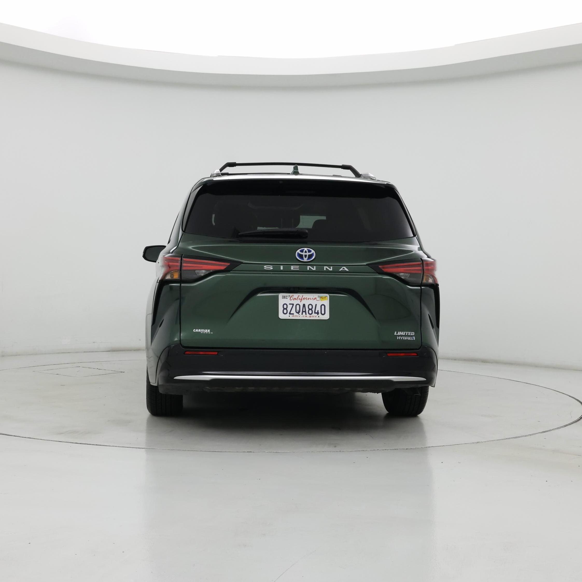 Thumbnail: 2022 Toyota Sienna - 6