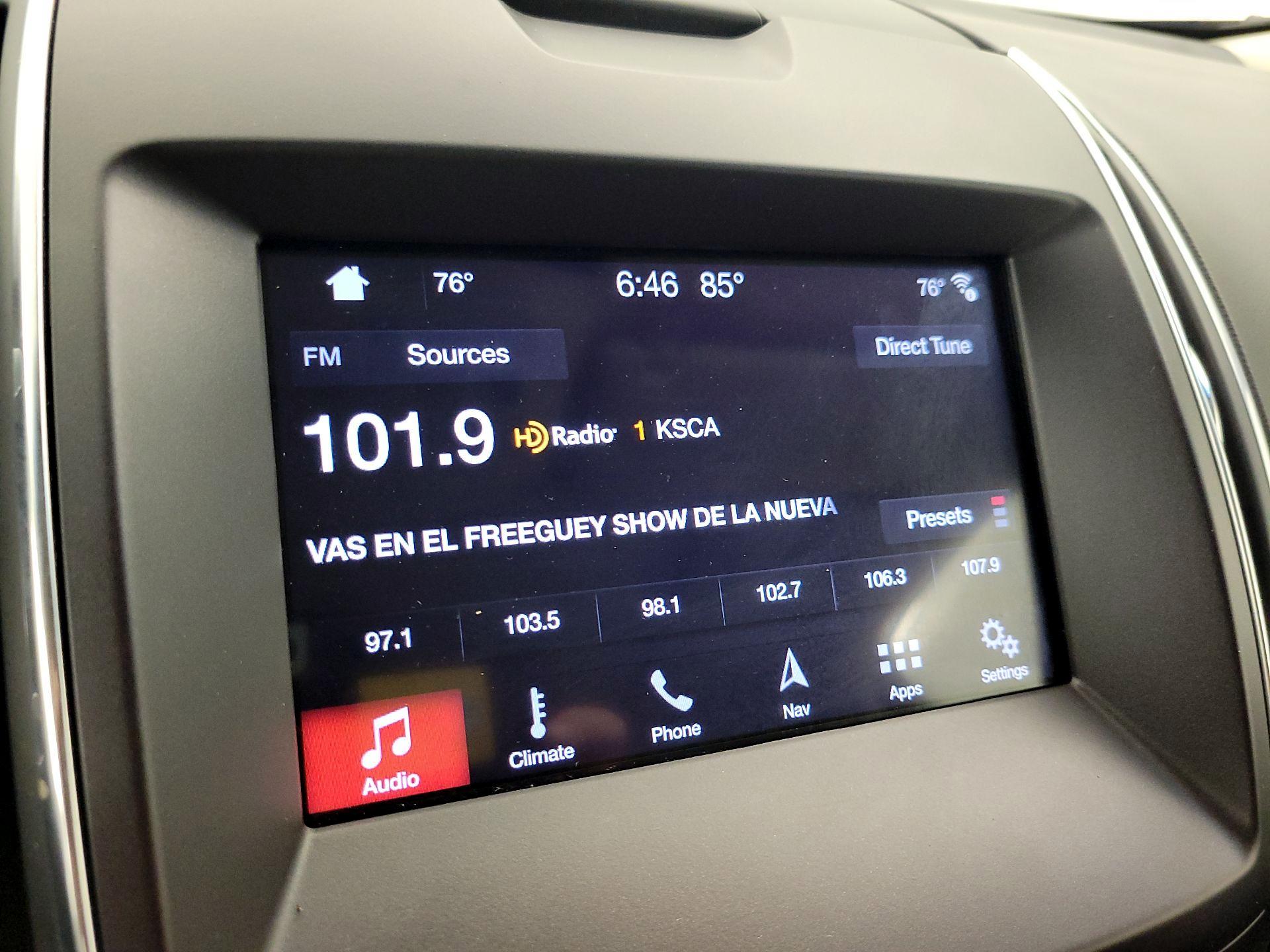 Thumbnail: 2019 Ford Edge - 16