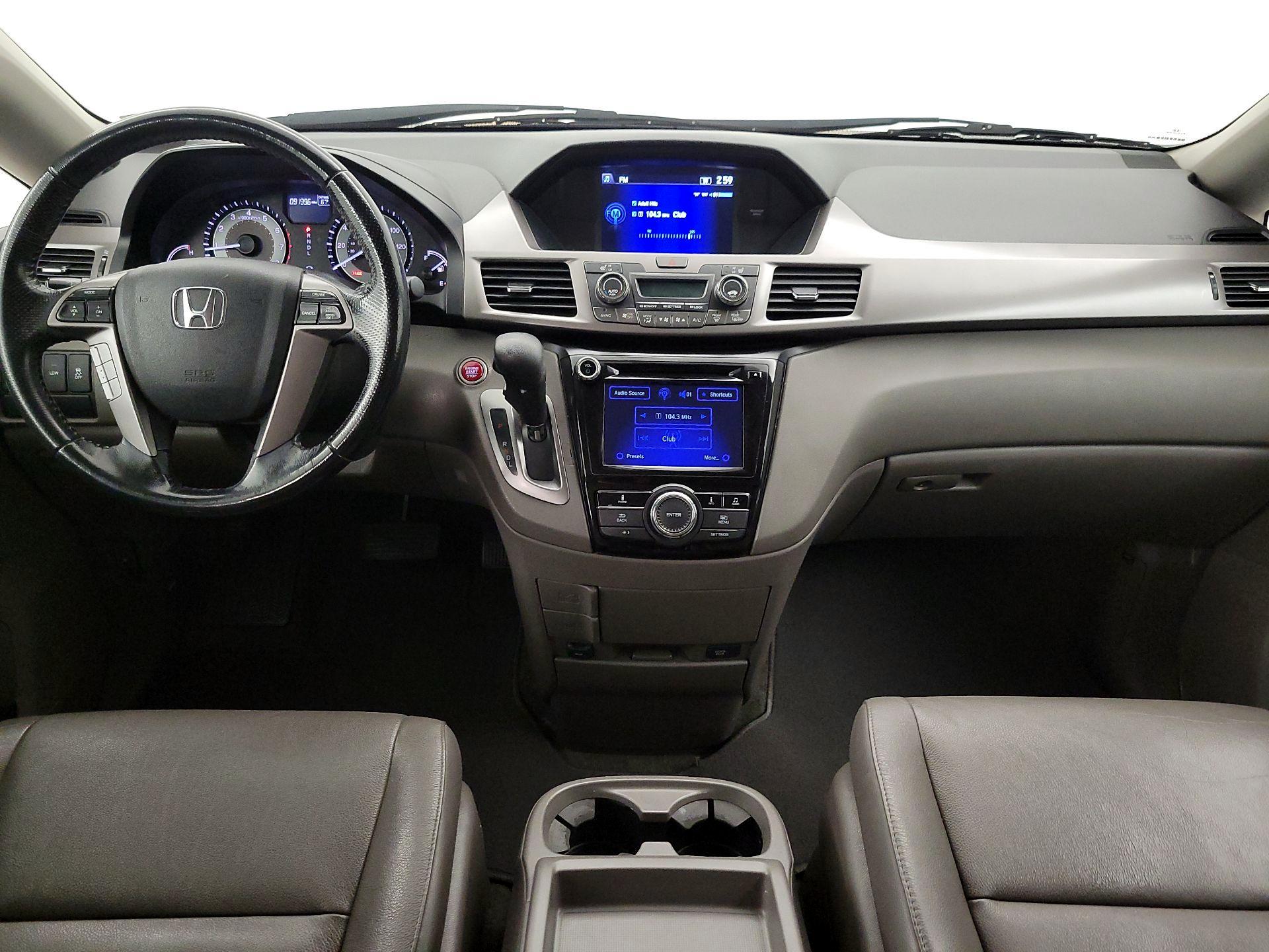 Thumbnail: 2016 Honda Odyssey - 9