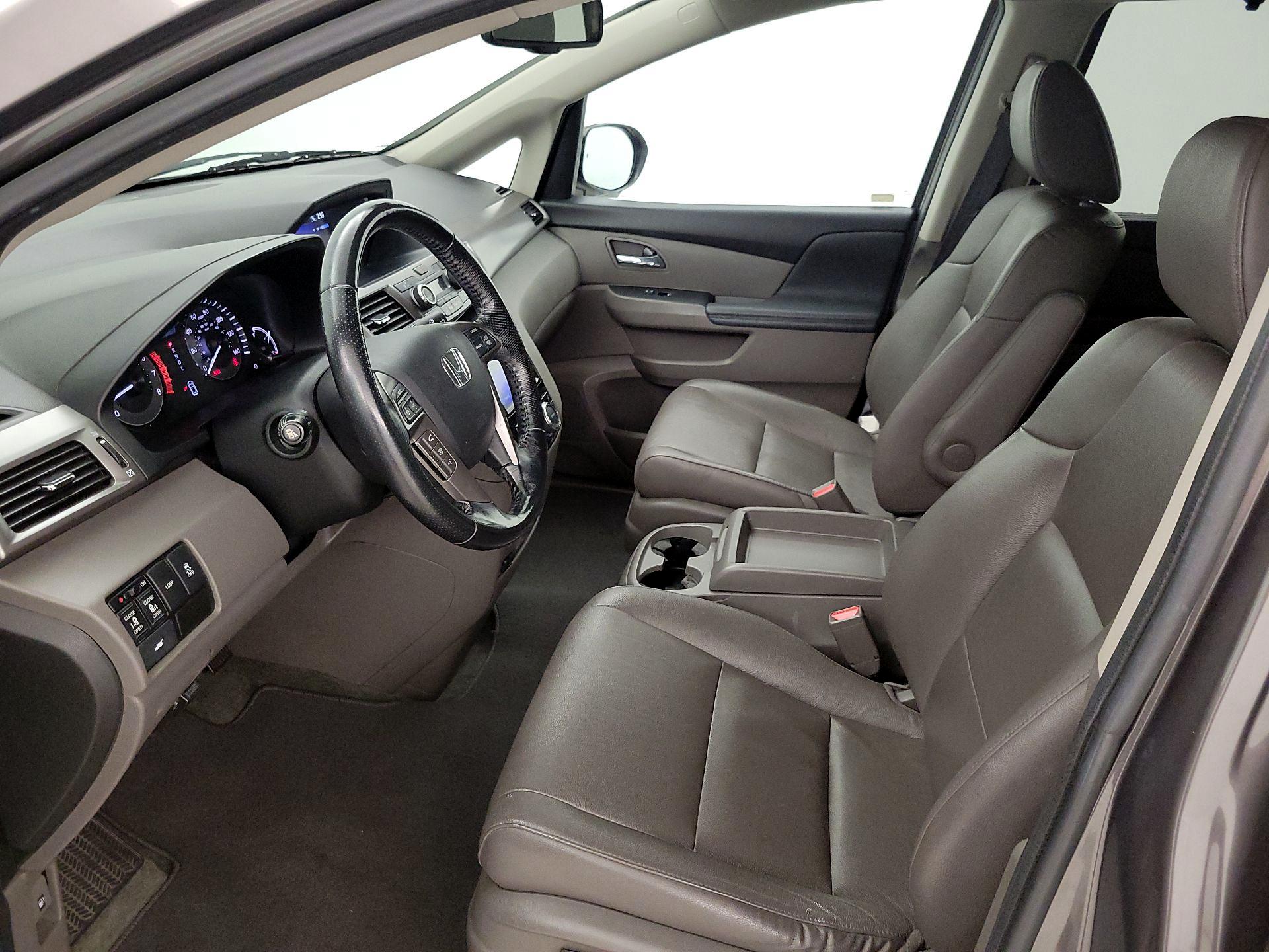 Thumbnail: 2016 Honda Odyssey - 11