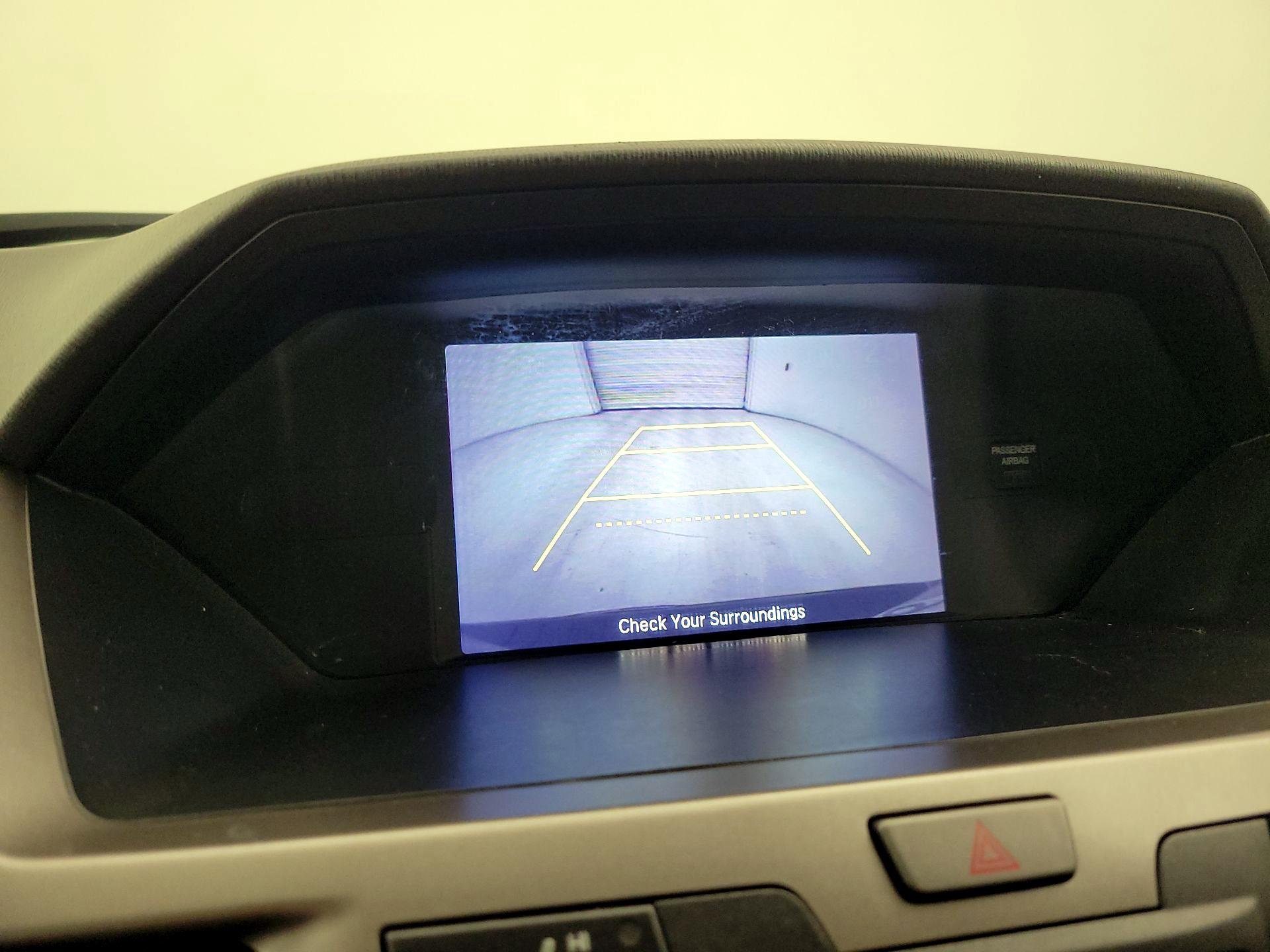 Thumbnail: 2016 Honda Odyssey - 14