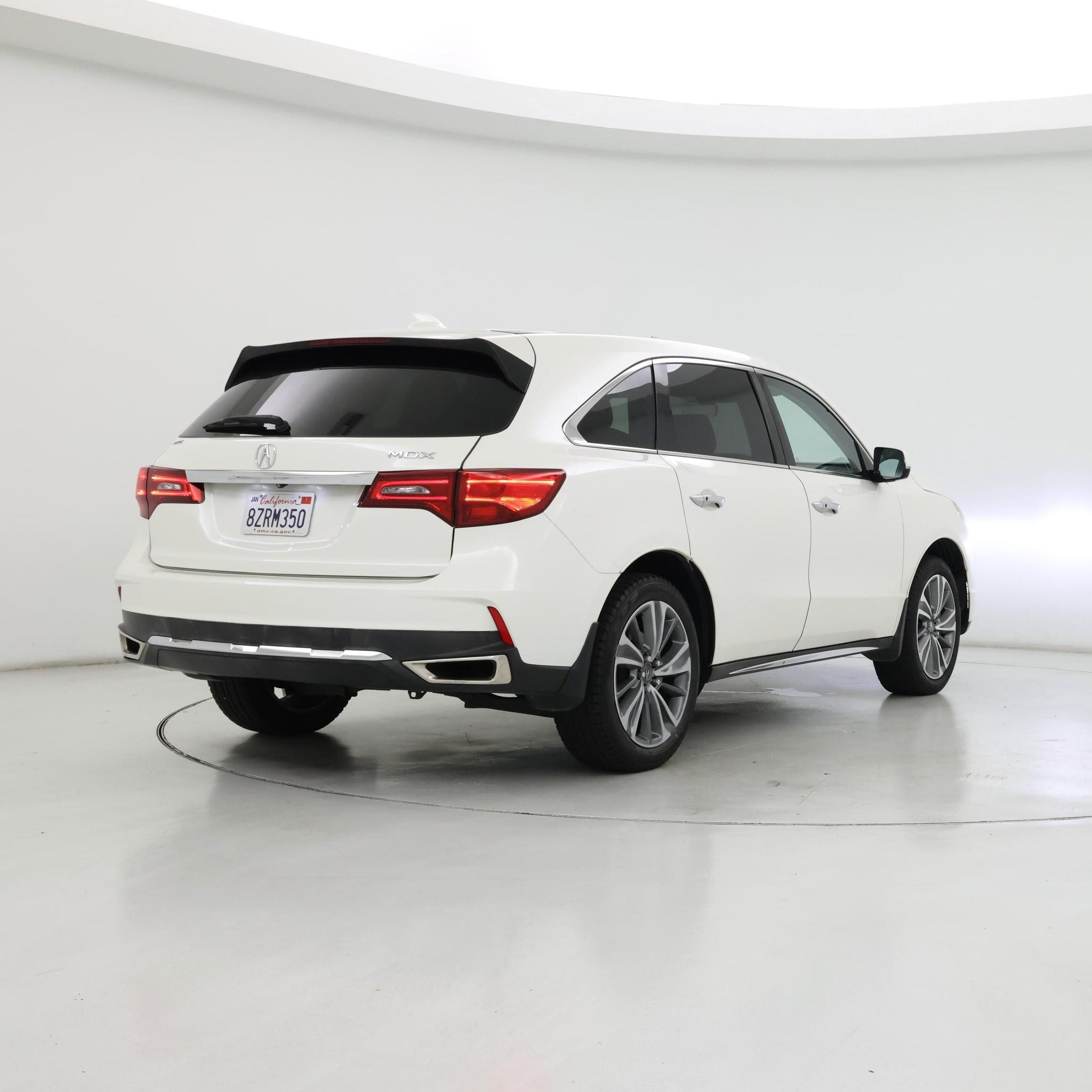 Thumbnail: 2017 Acura MDX - 8
